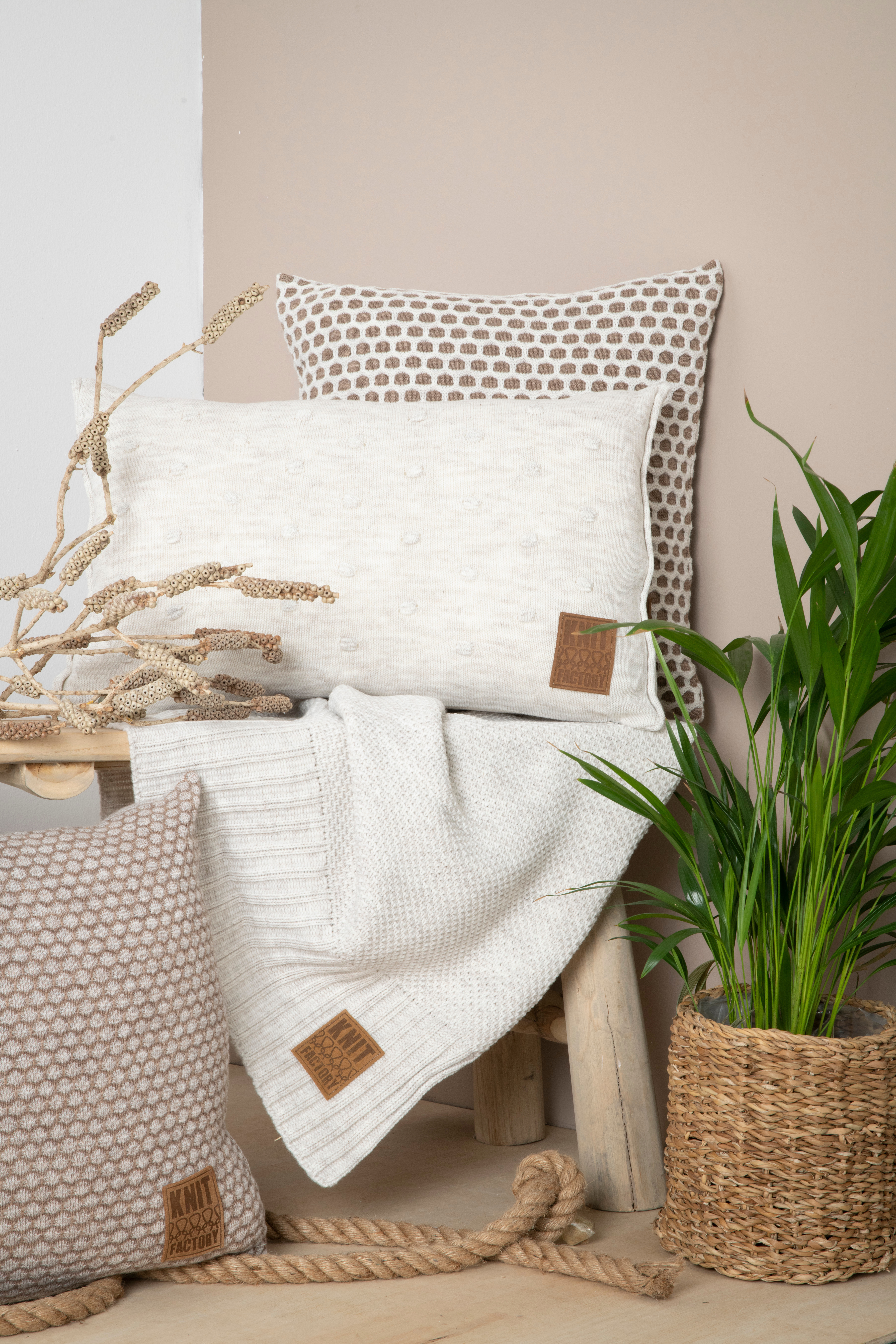 Juul Kissen Grau/Beige - 60x40