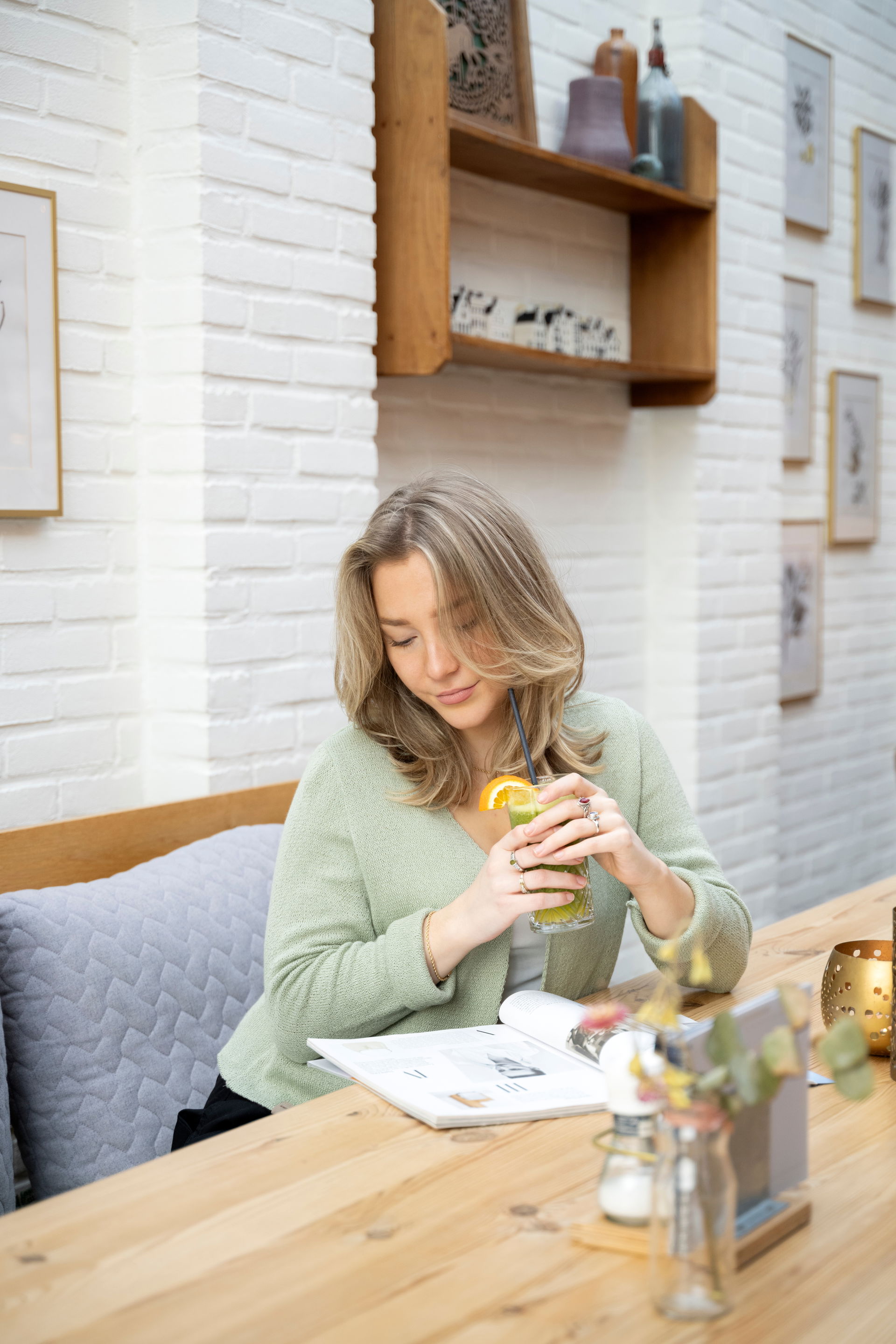 Ella Short Knitted Cardigan Apricot - 36/38