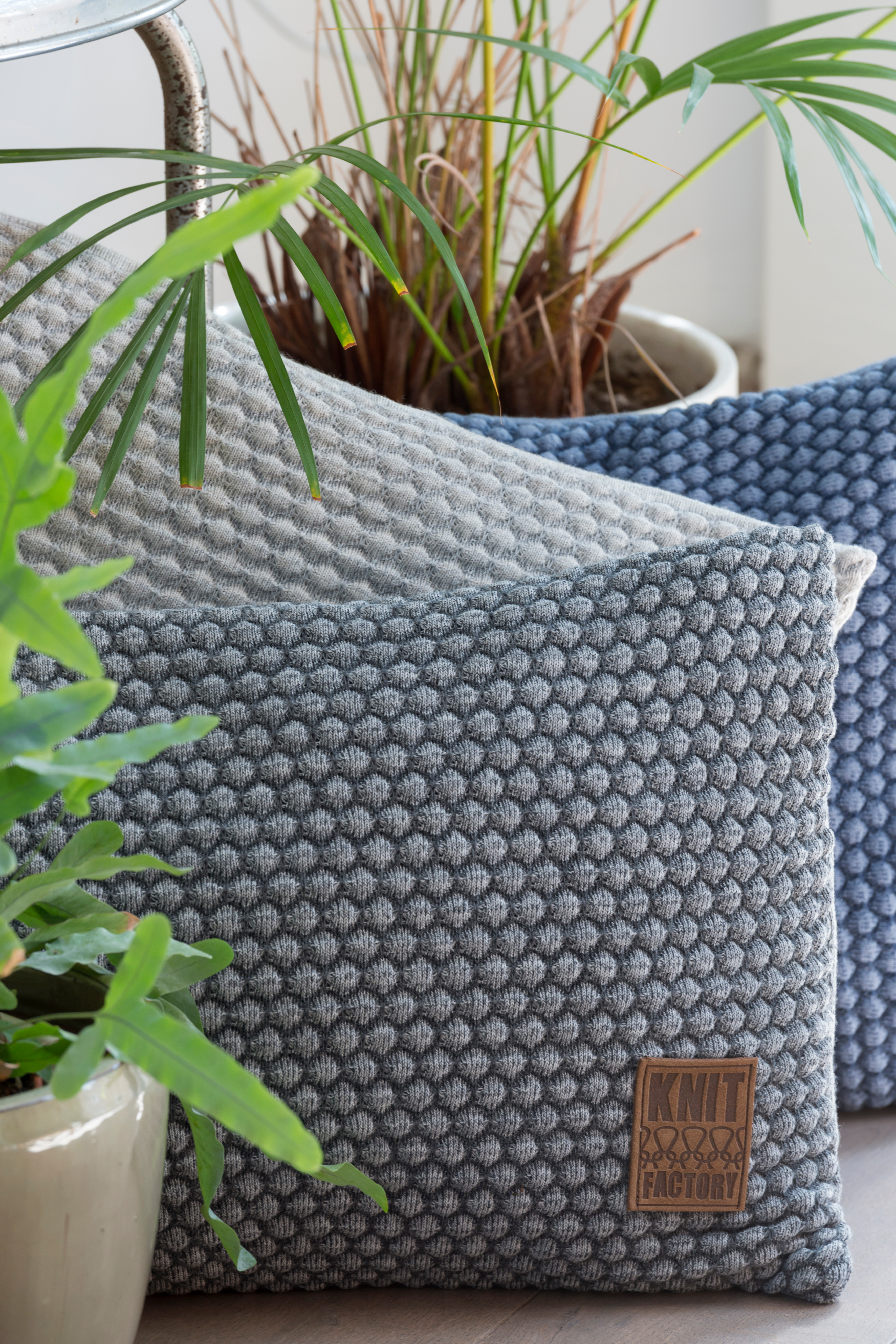 Juul Kissen Grau/Beige - 60x40
