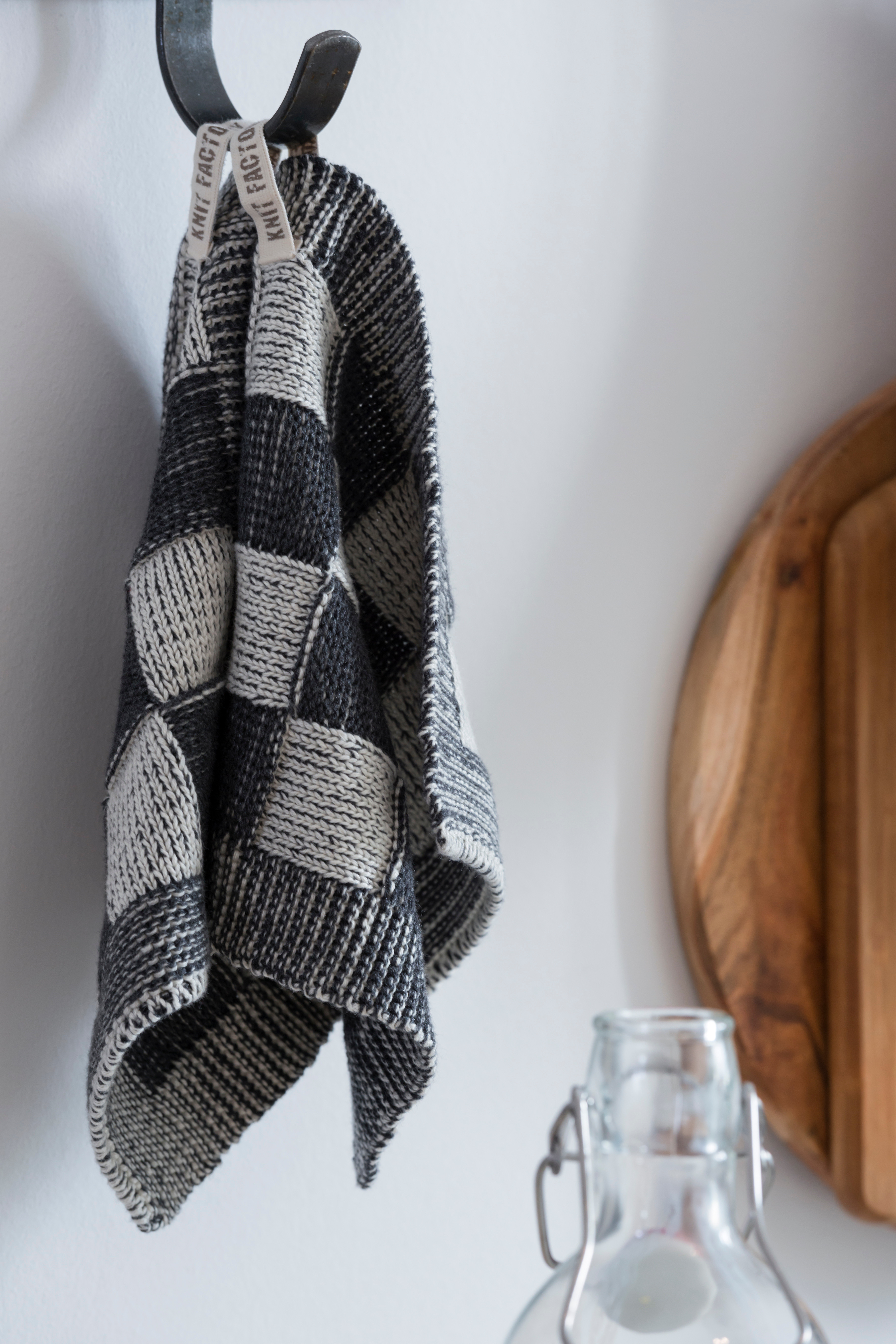 Potholder Block Ecru/Med Grey