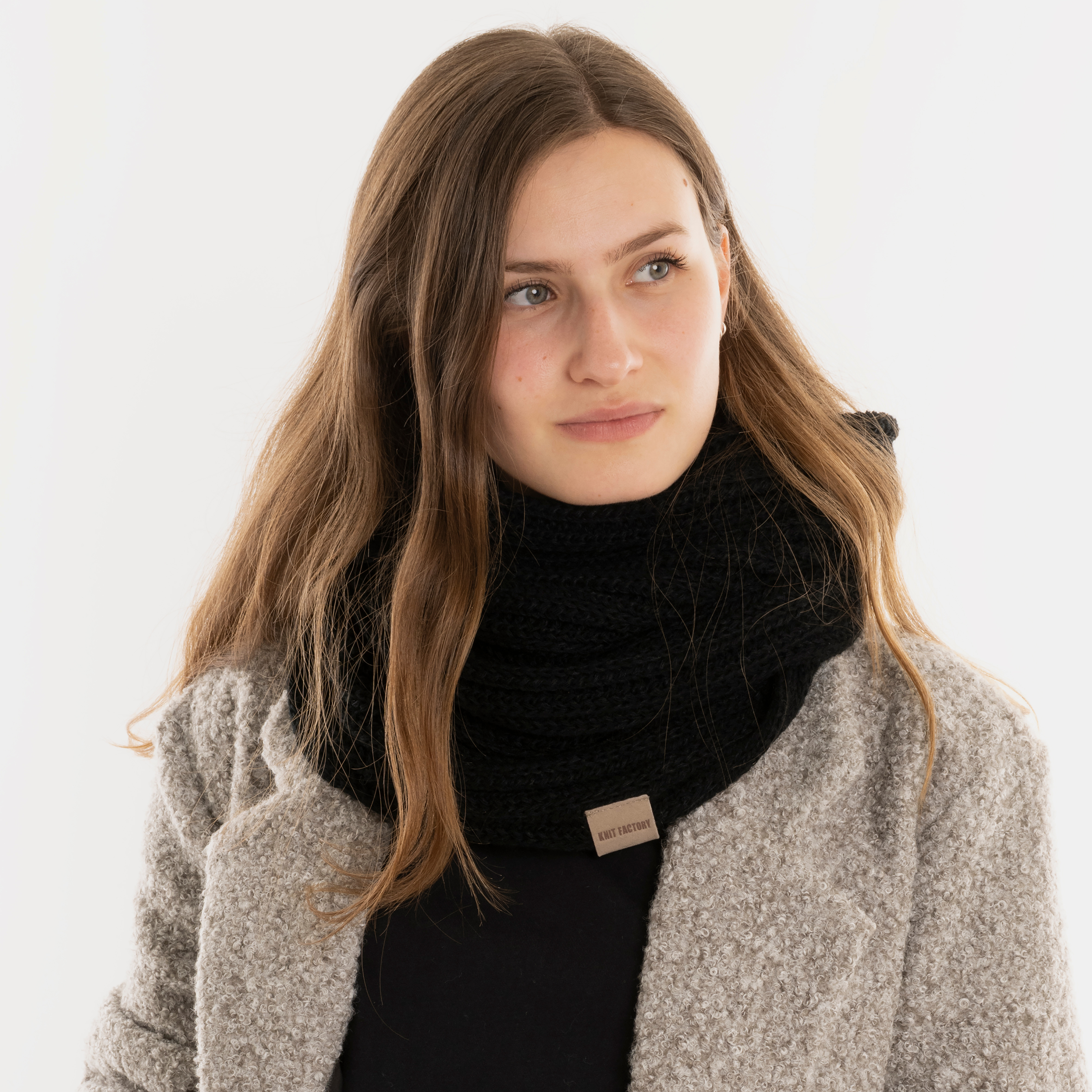 Nica Colsjaal Zwart