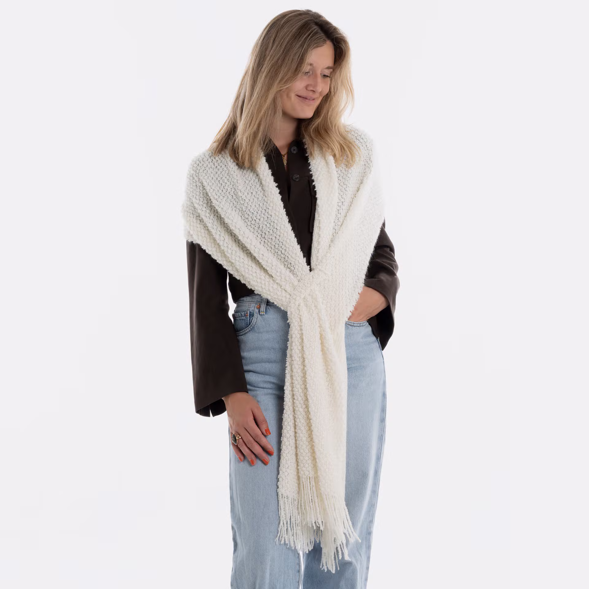 Reese Scarf Beige - With loop and fringes