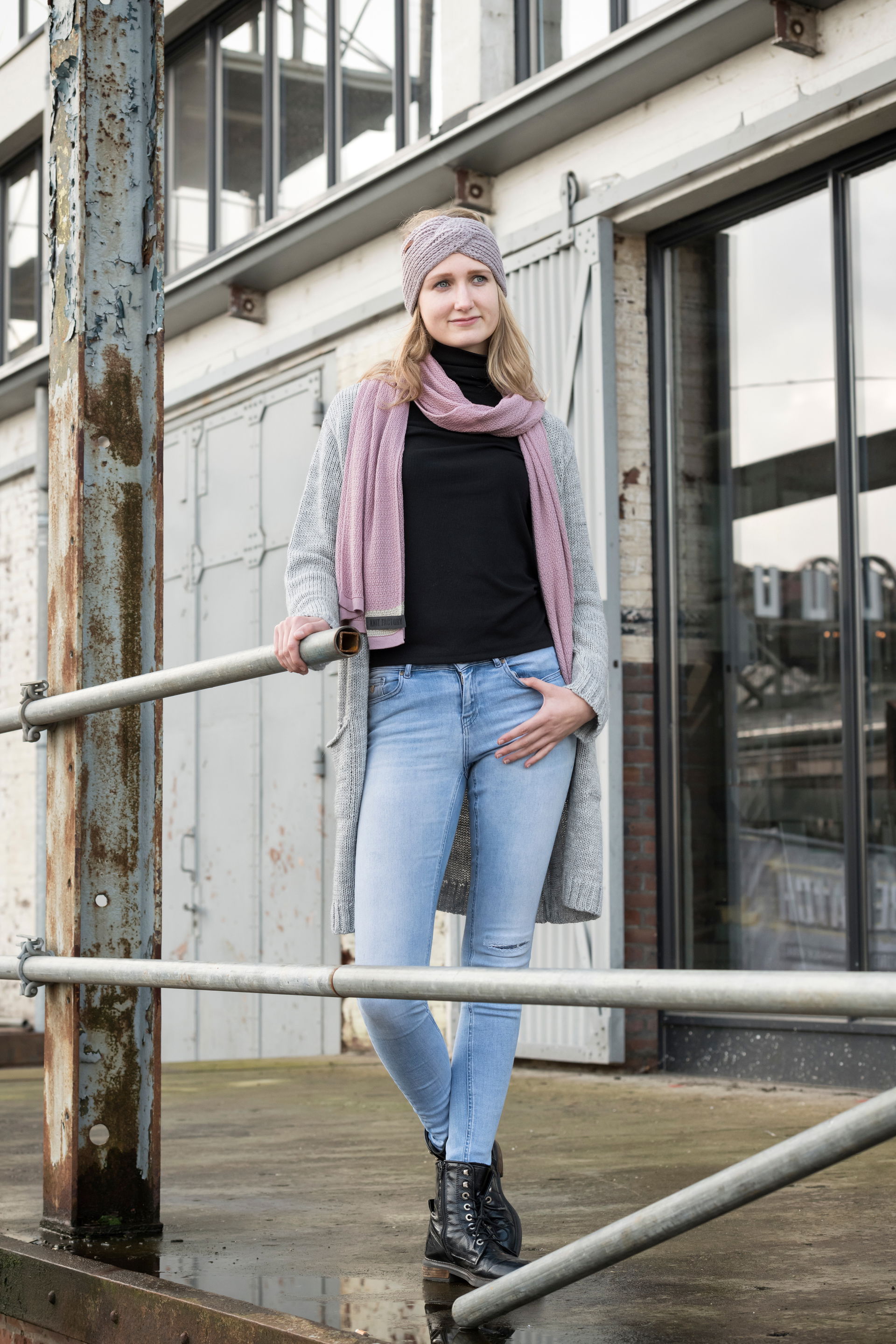 Ruby Gebreid Vest Licht Grijs - 40/42 - Met steekzakken