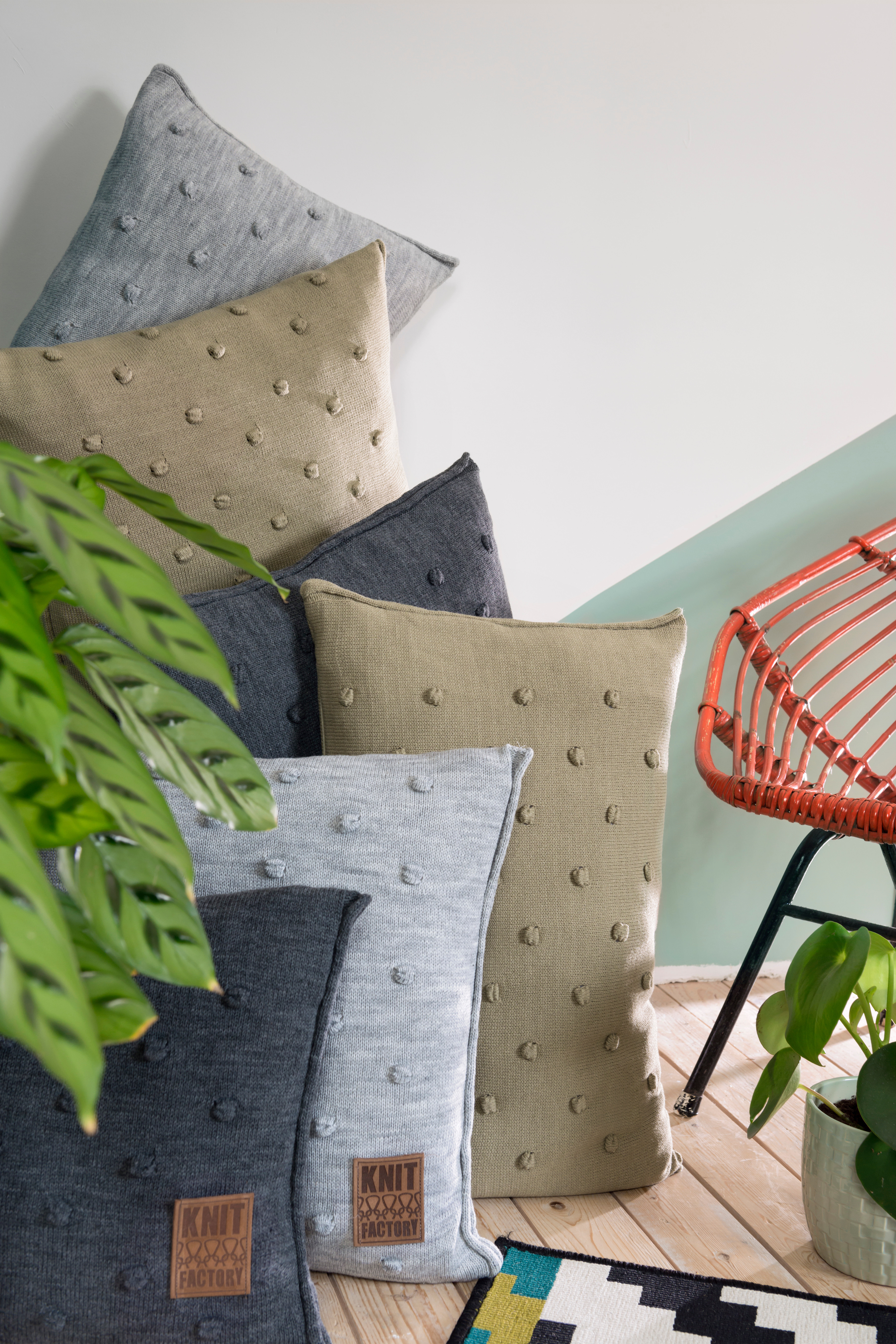 Noa Cushion Light Grey - 60x40