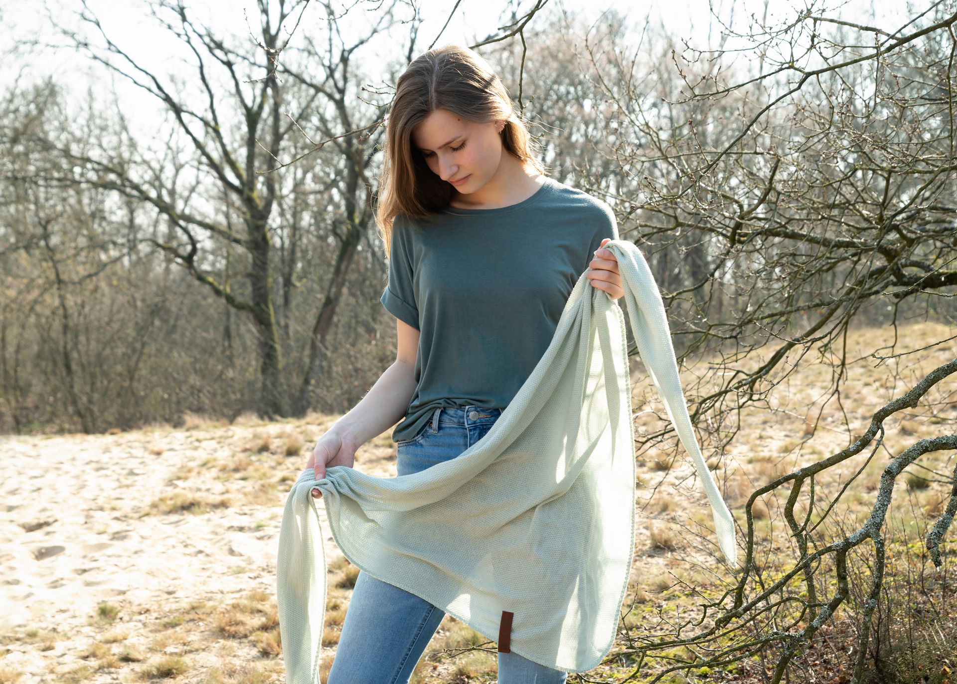 Lola Triangle Scarf Iced Green