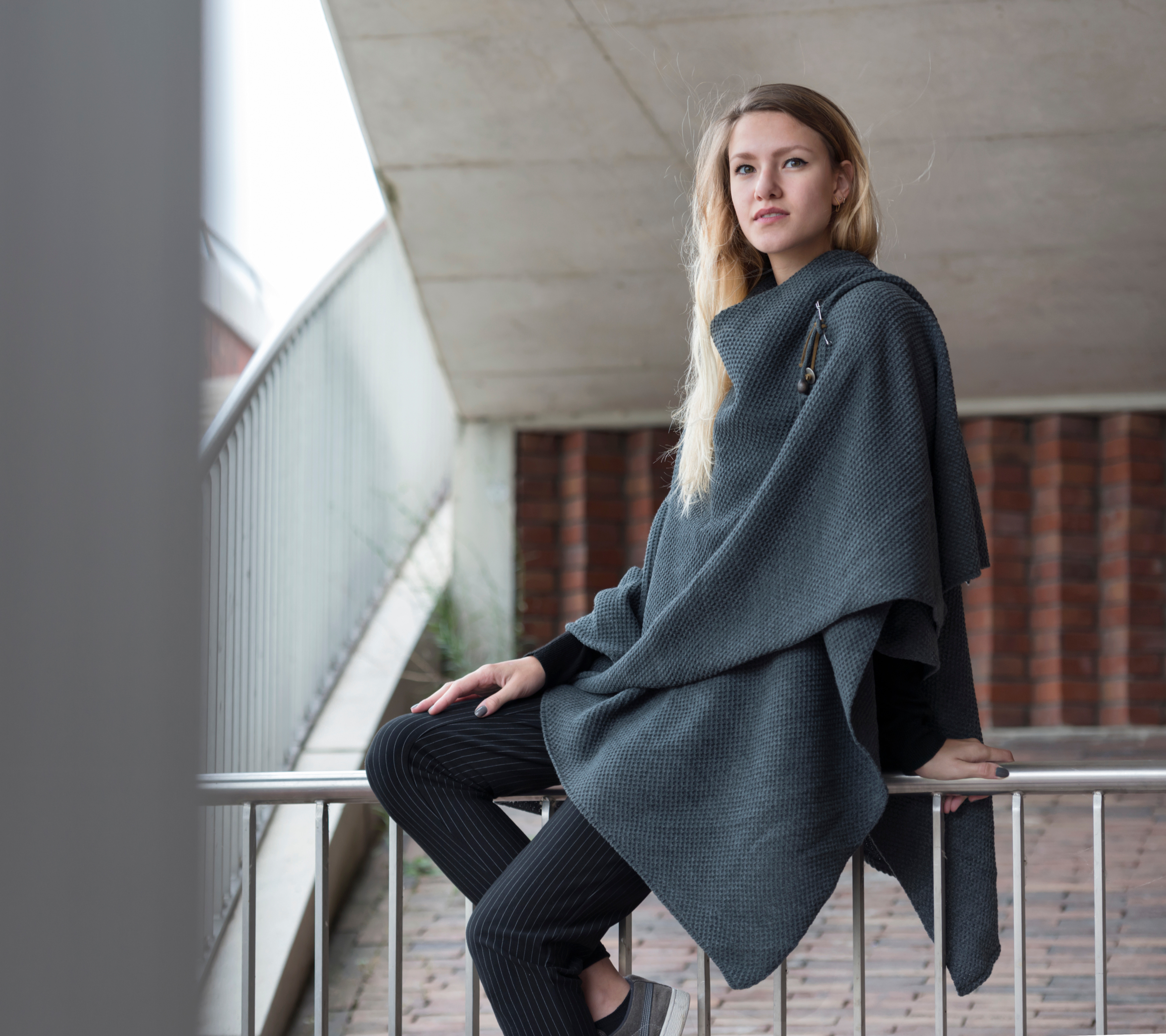 Jazz Poncho Cape Rosa
