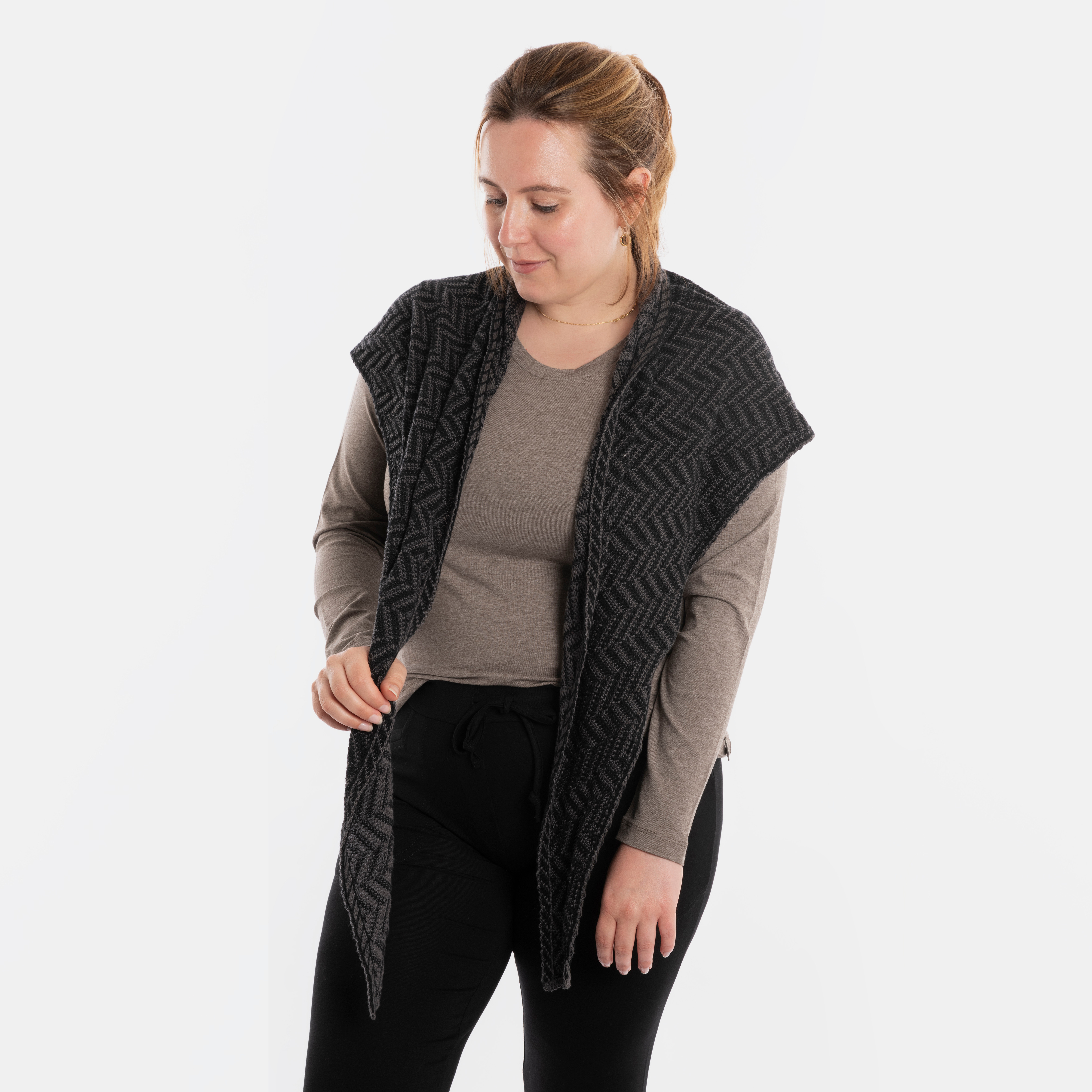 Vera Triangle Scarf Black/Anthracite