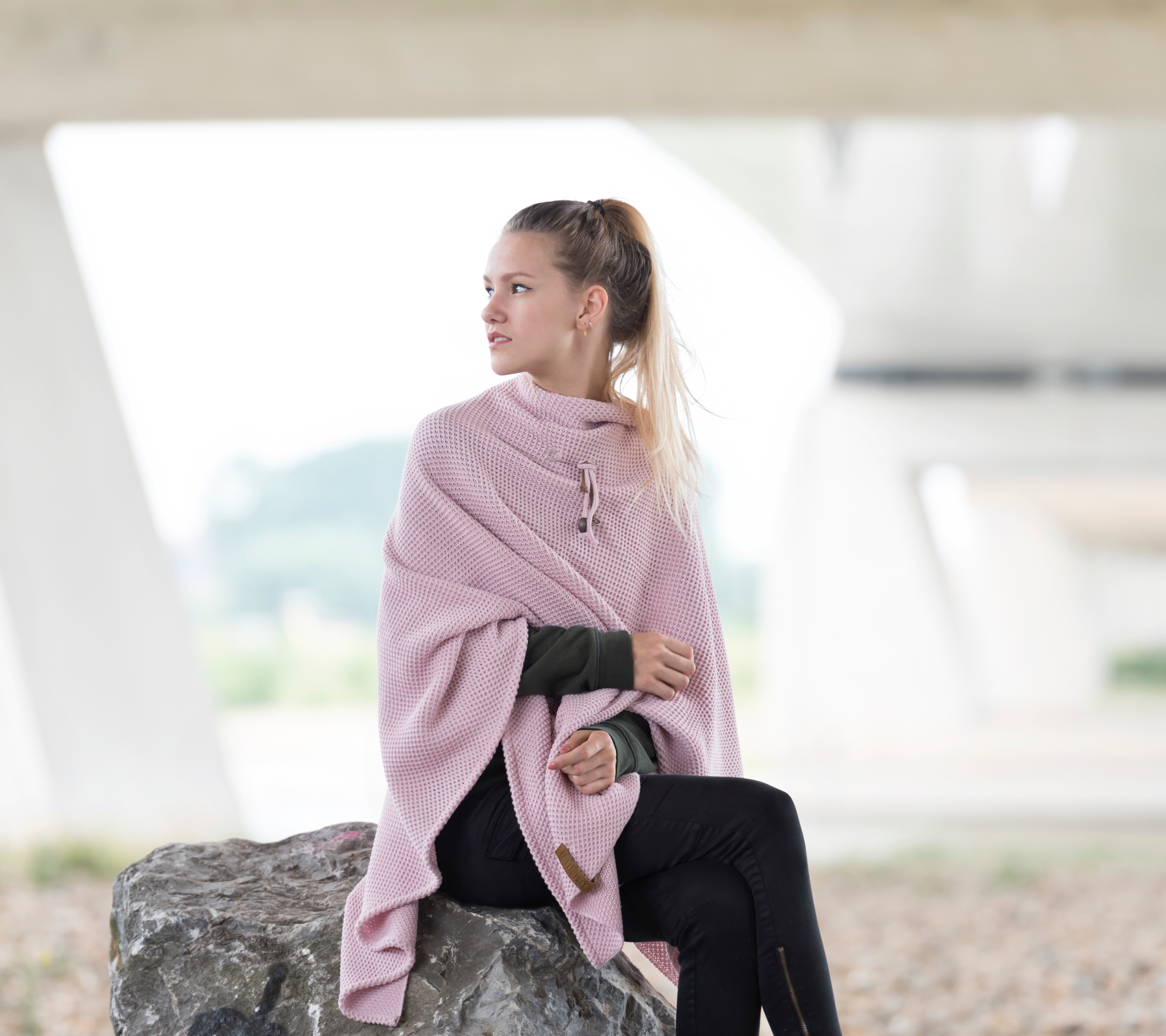 Jazz Poncho Cape Rosa