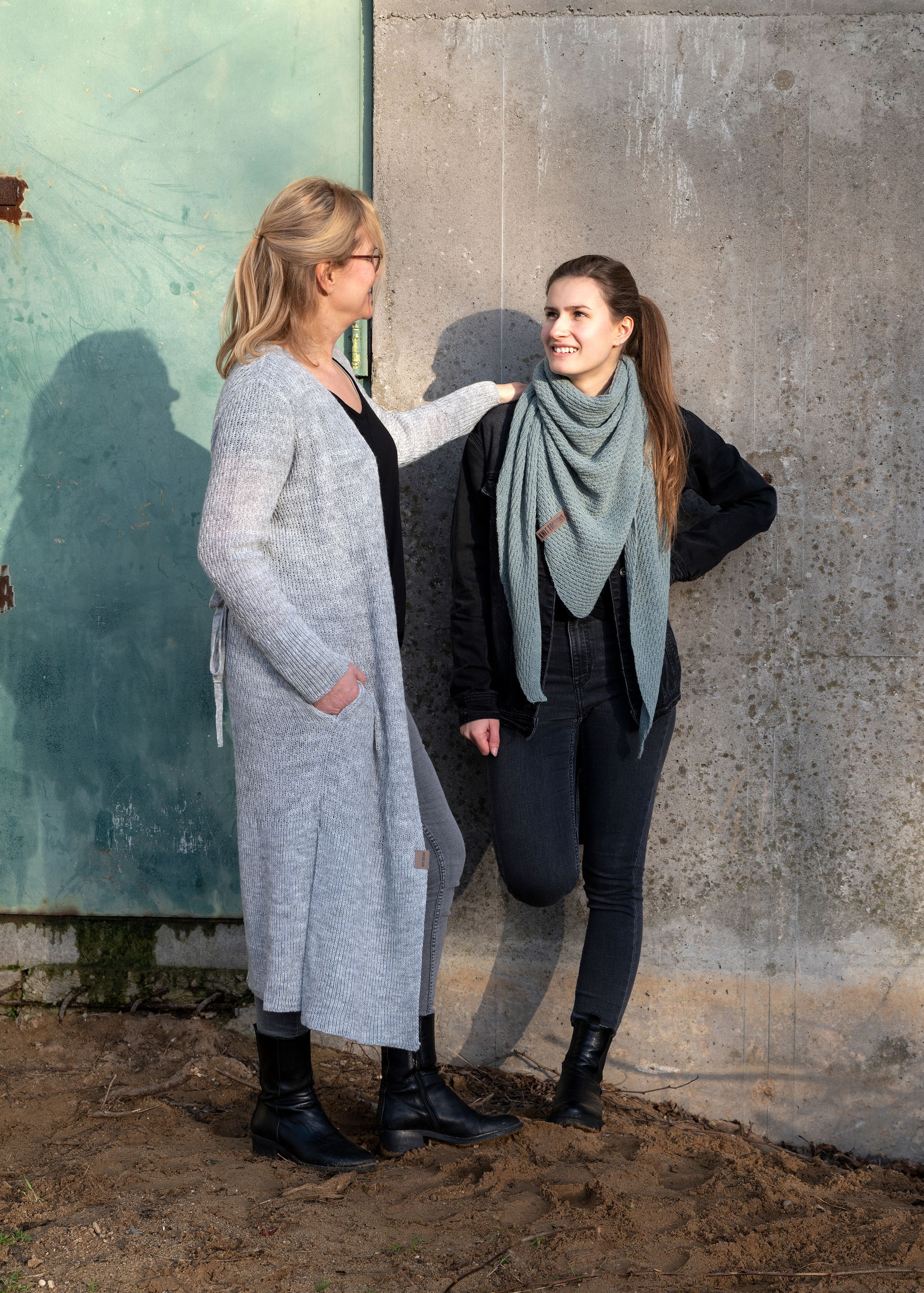 Gina Long Knitted Cardigan Anthracite - 36/38 - With side pockets