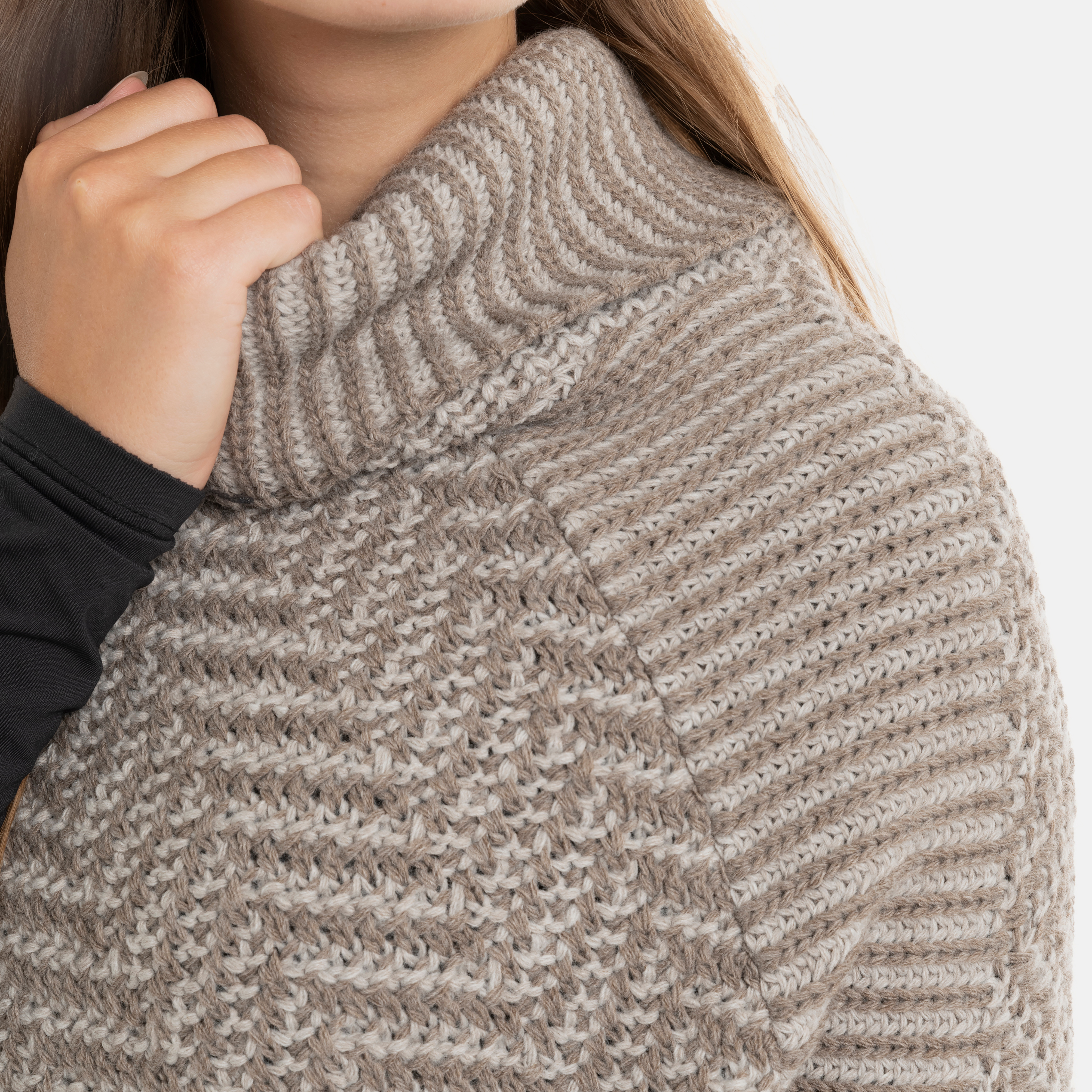 Amber Knitted Poncho Marron/Iced Clay