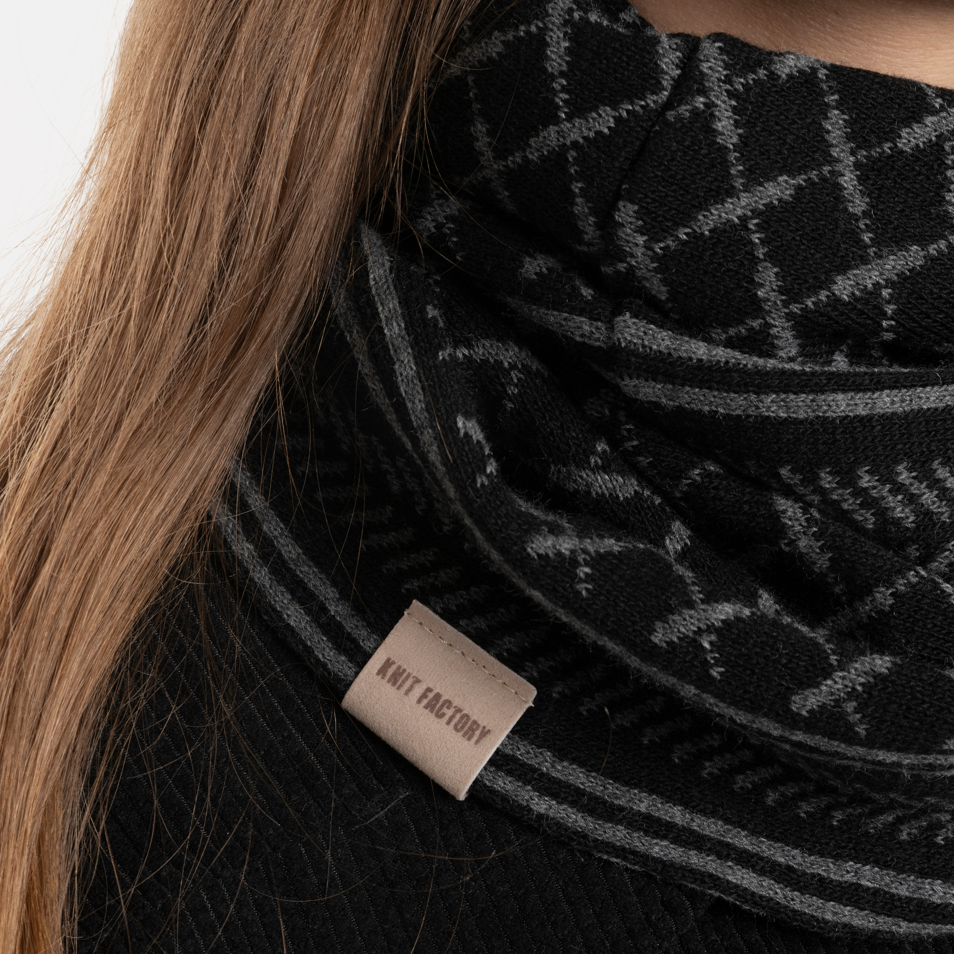 Dusk Loop Schal Schwarz/Anthrazit