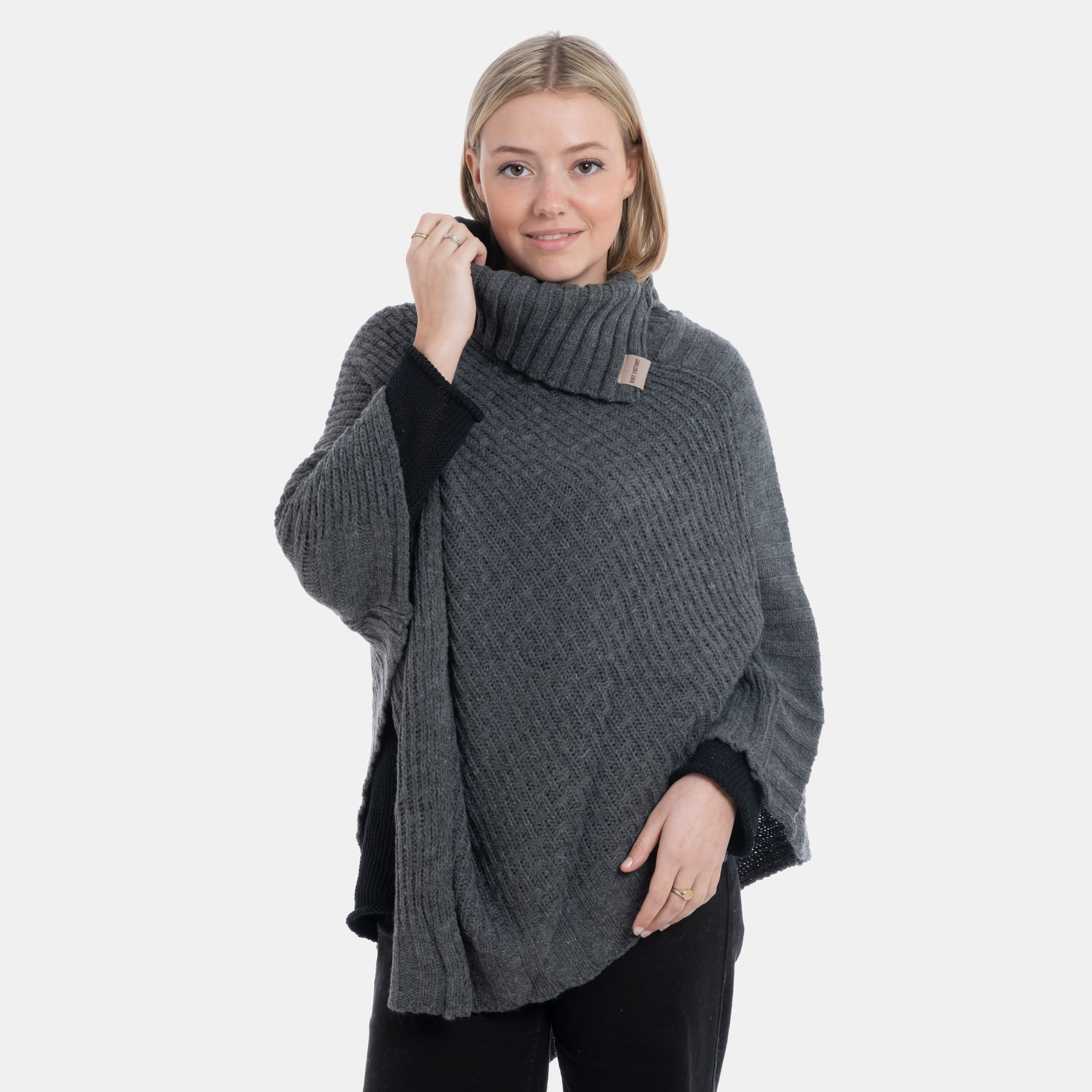 Nicky Gebreide Poncho Antraciet