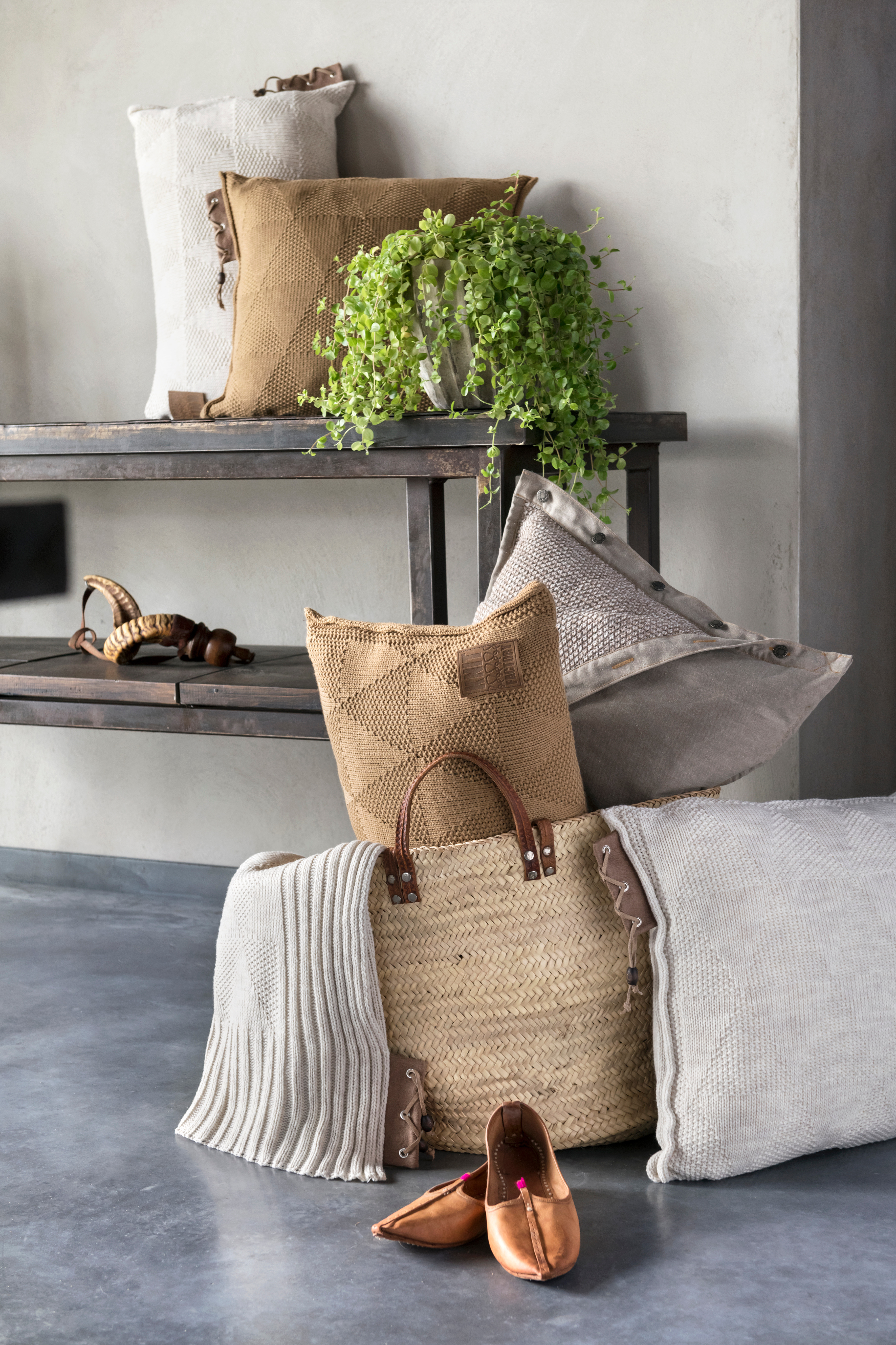 Uni Cushion Beige - 50x50