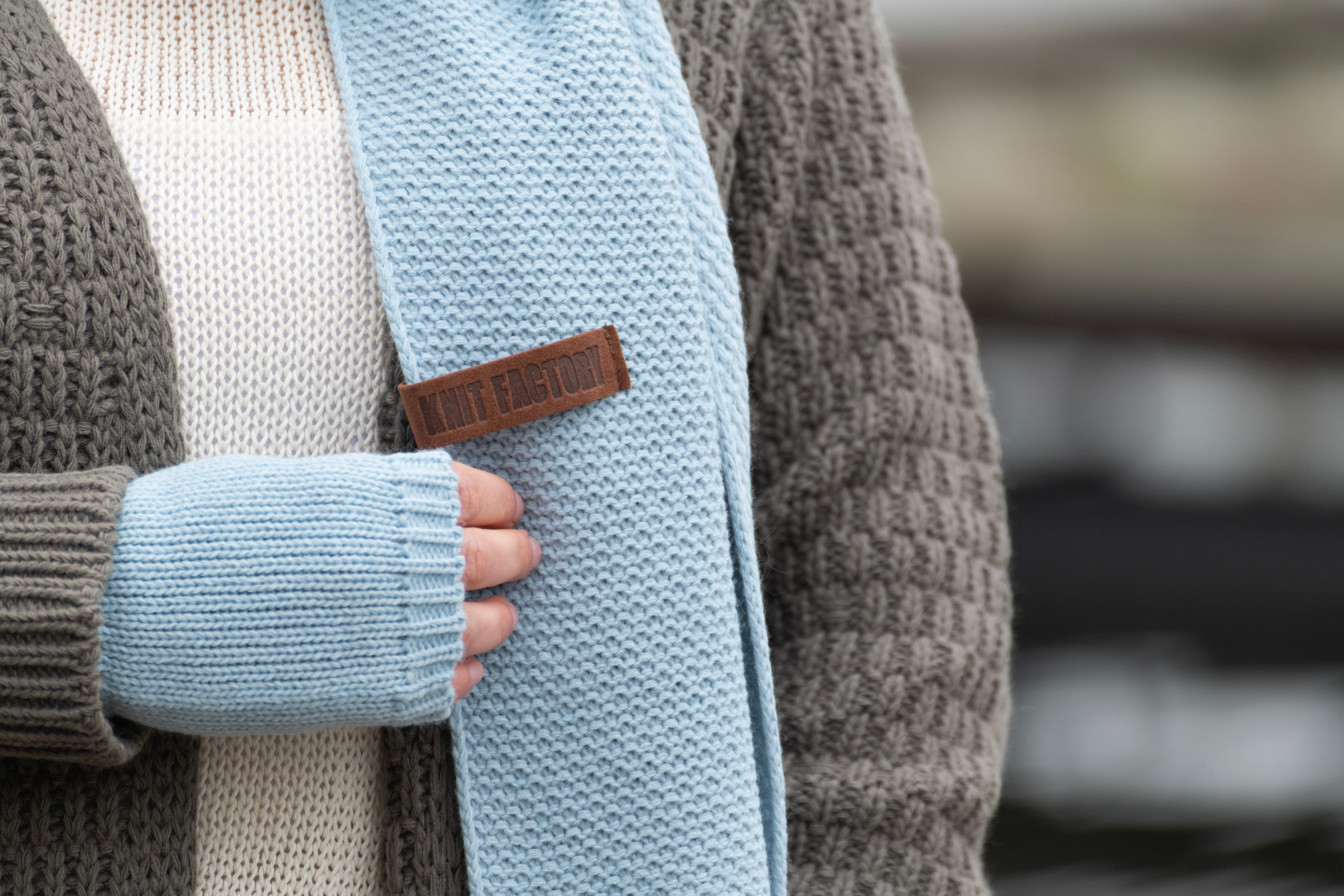 Jaida Lang Gebreid Vest Cappuccino - 40/42 - Met steekzakken