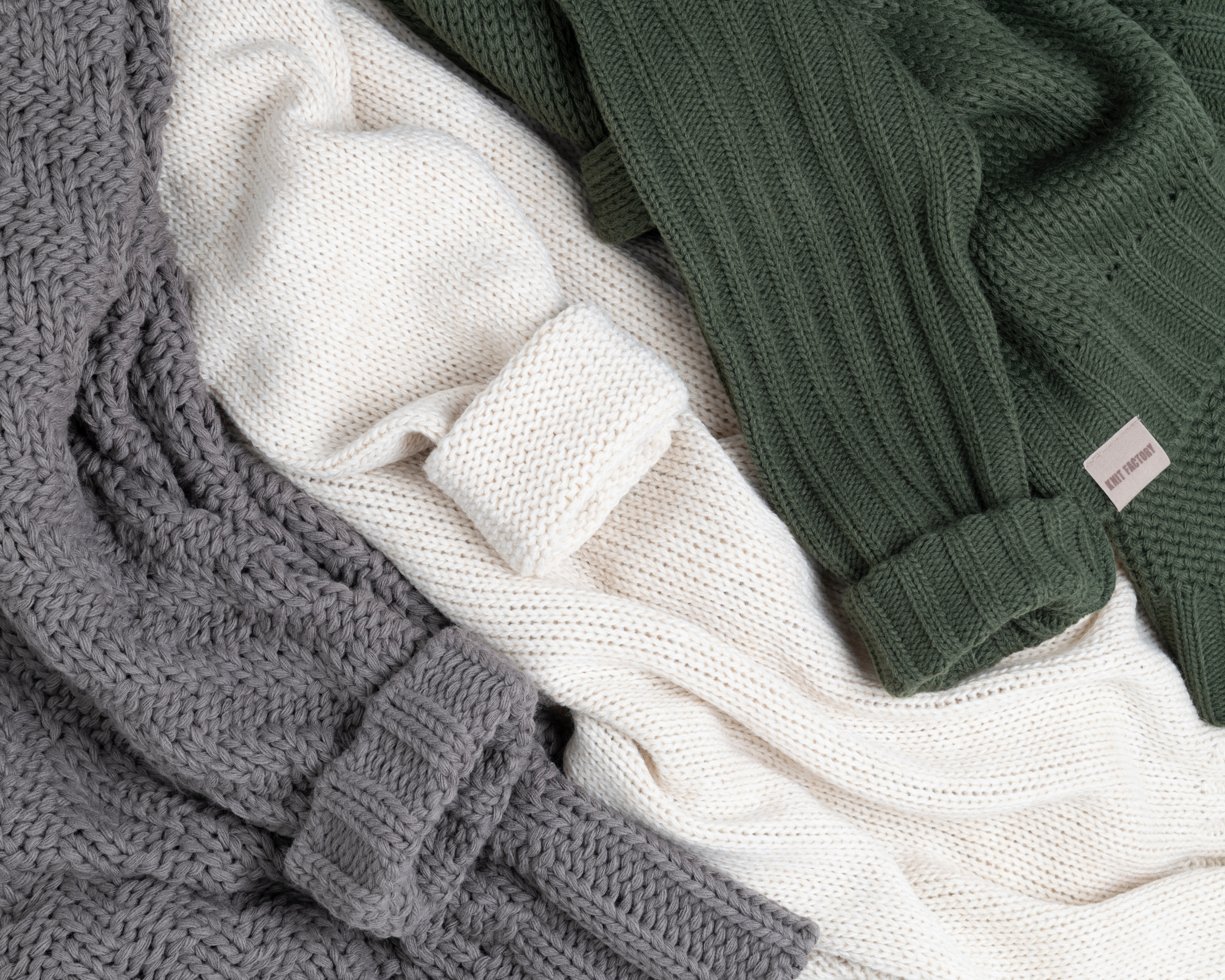 Kylie Pullover Khaki - 36/44 Kylie Pullover Khaki - 36/44