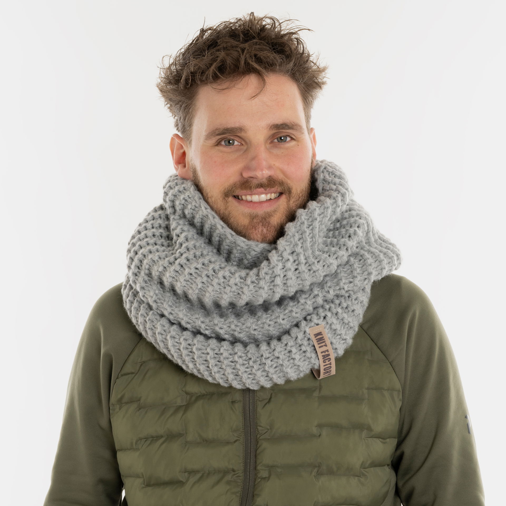 Alex Infinity Scarf Light Grey | Knit Factory