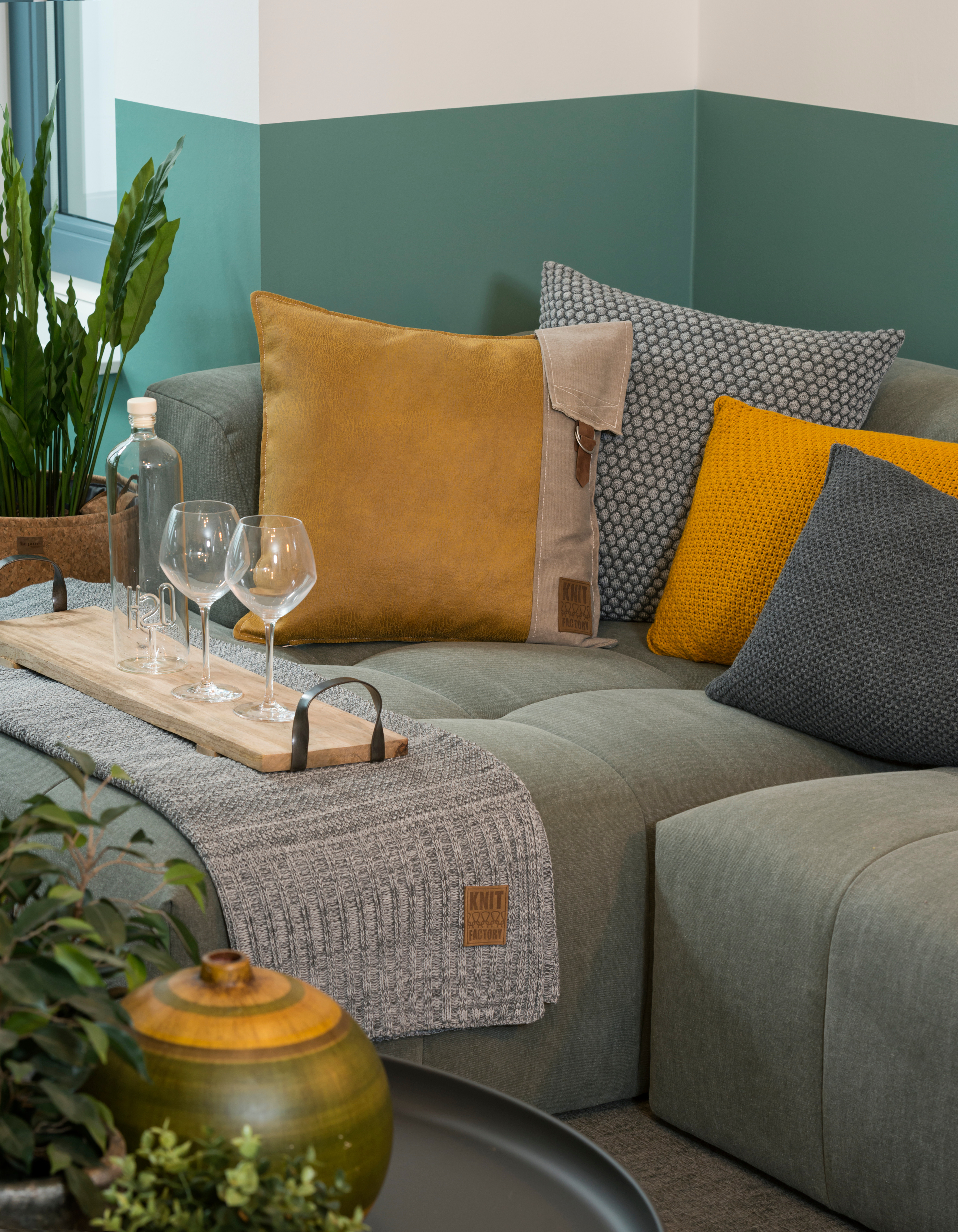 Juul Cushion Marron/Beige - 60x40