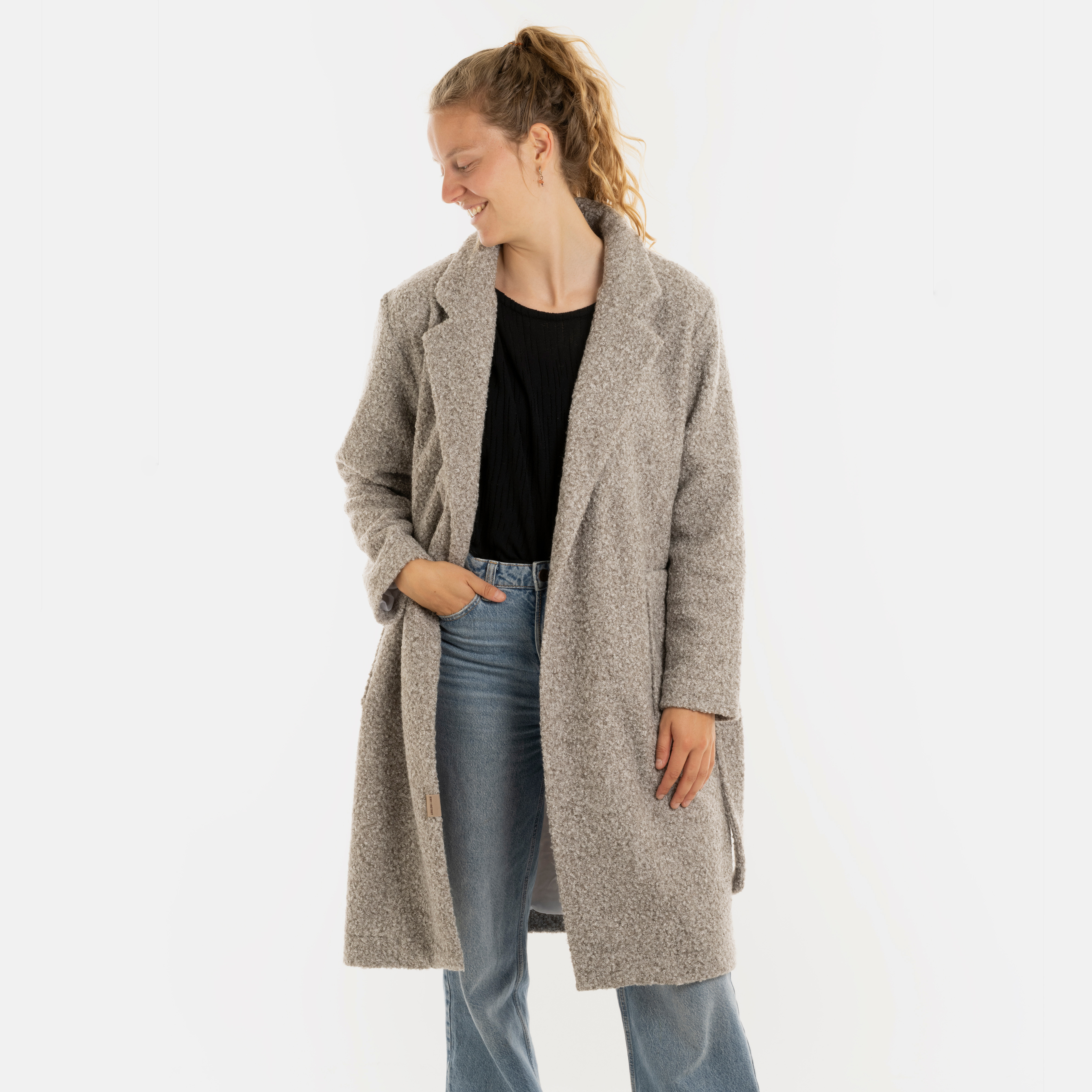 Esra Mantel Grau - 40/42