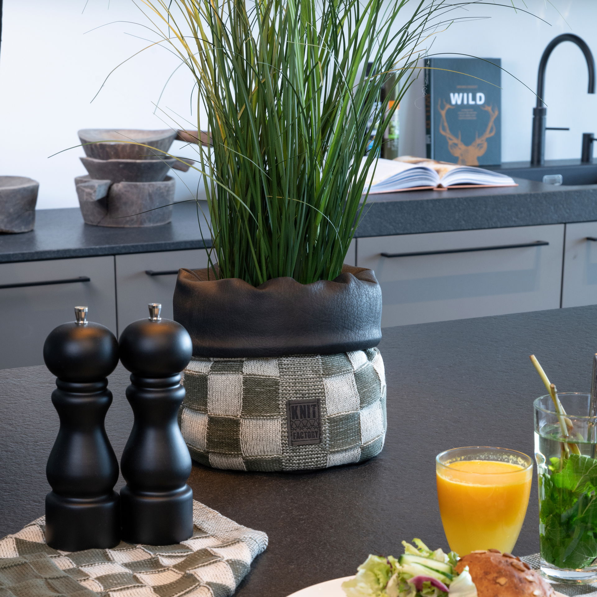 Mand Block Ecru/Violet - 25 cm