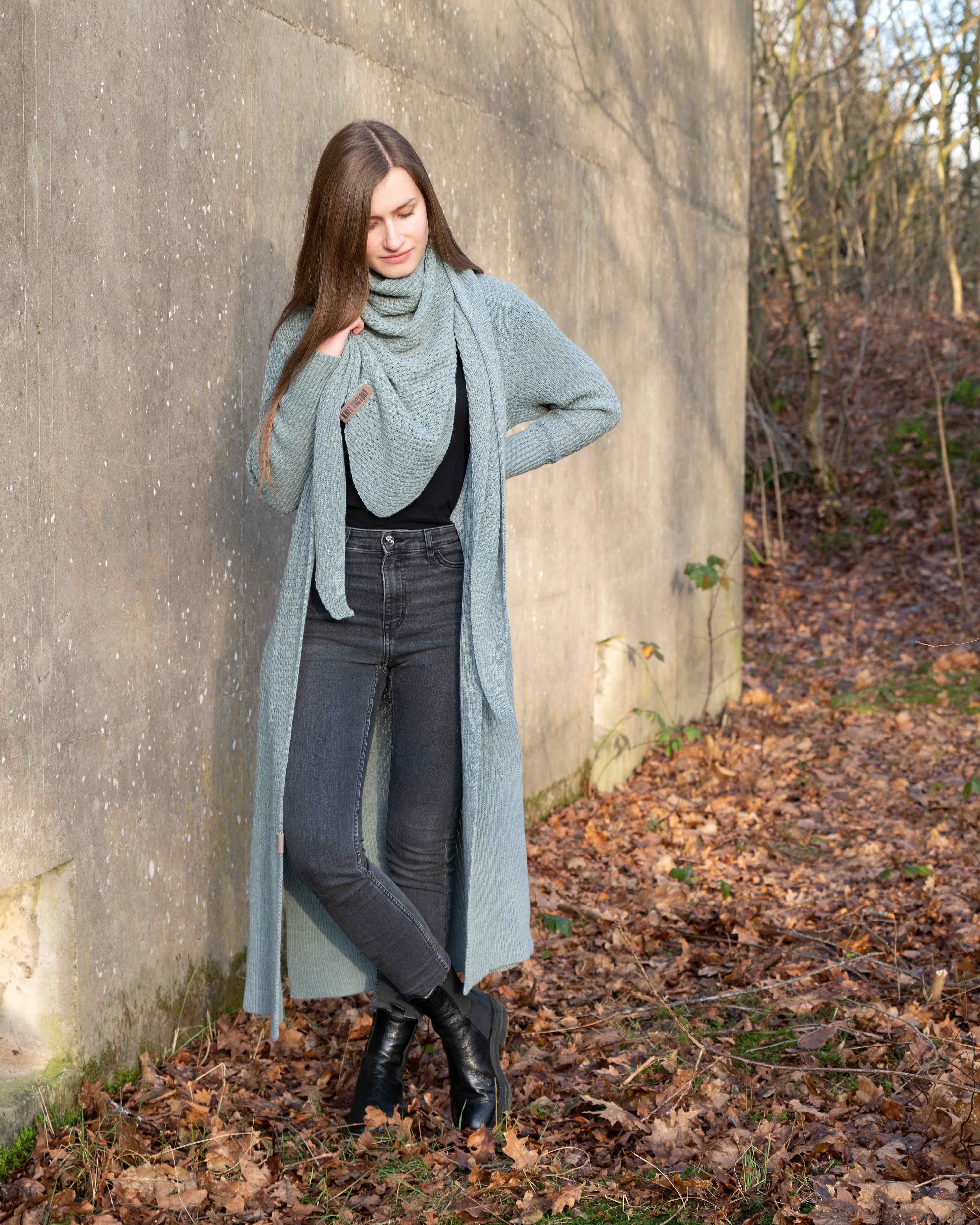 Gina Long Knitted Cardigan Black - 40/42 - With side pockets