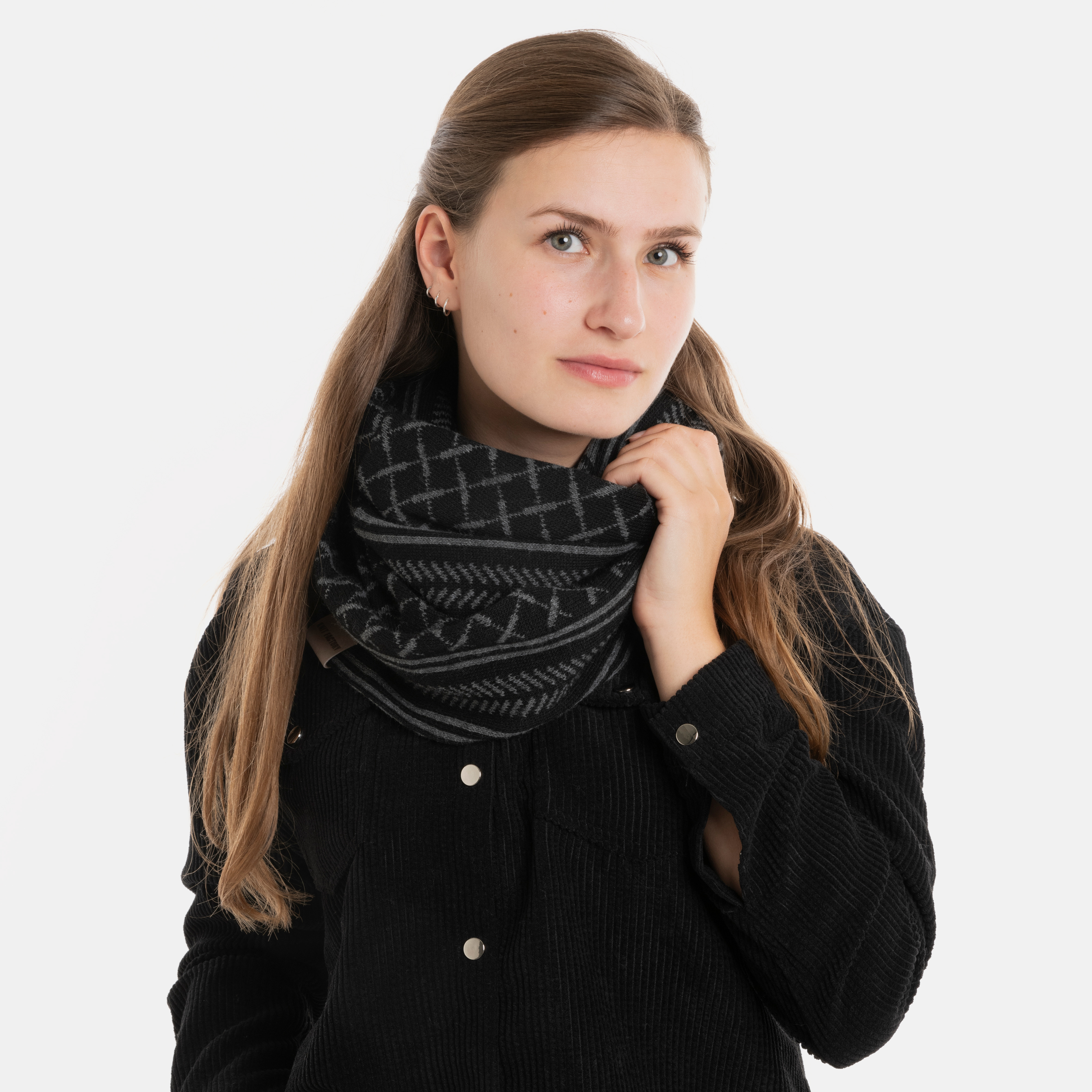 Dusk Loop Schal Schwarz/Anthrazit
