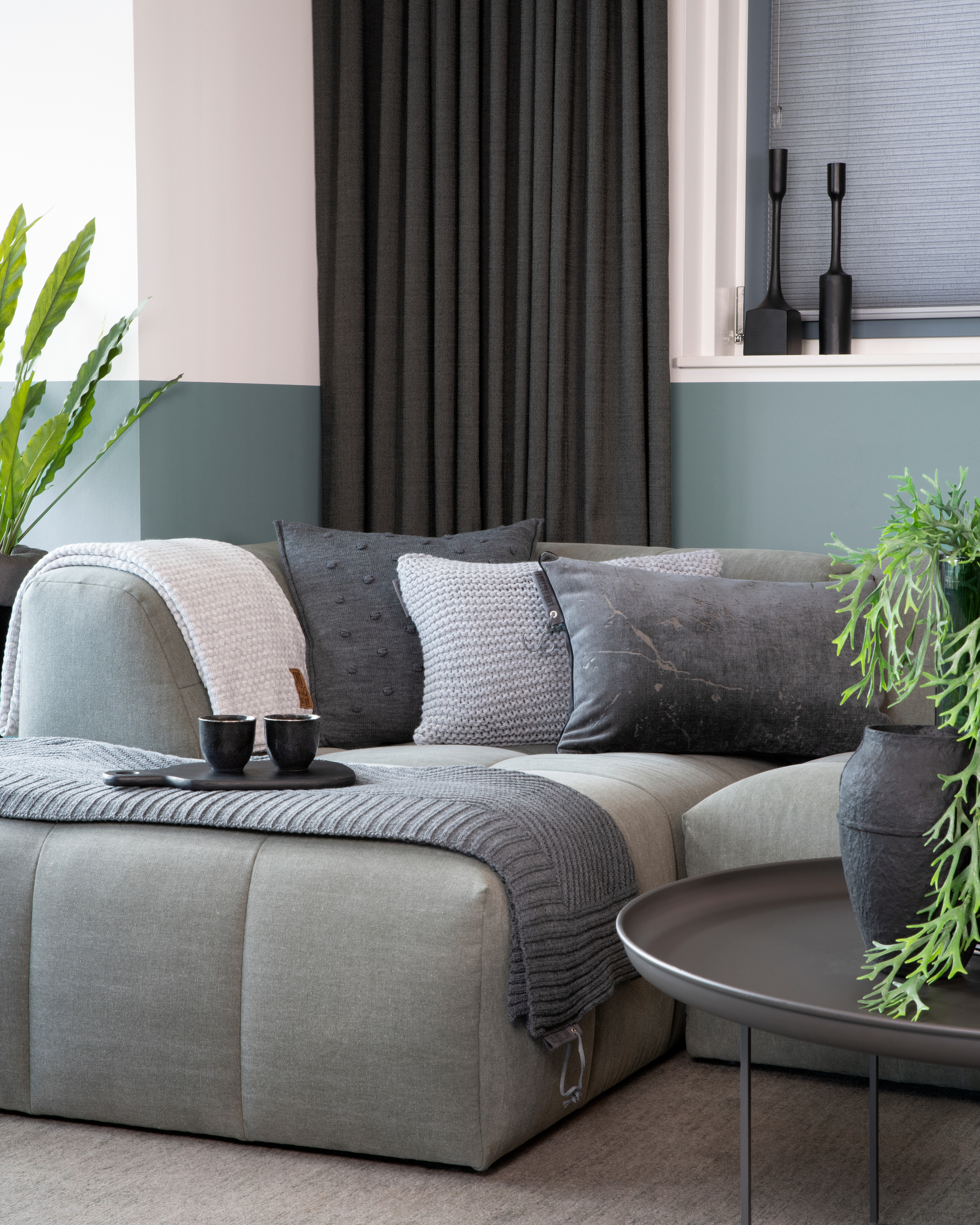 Noa Cushion Light Grey - 60x40