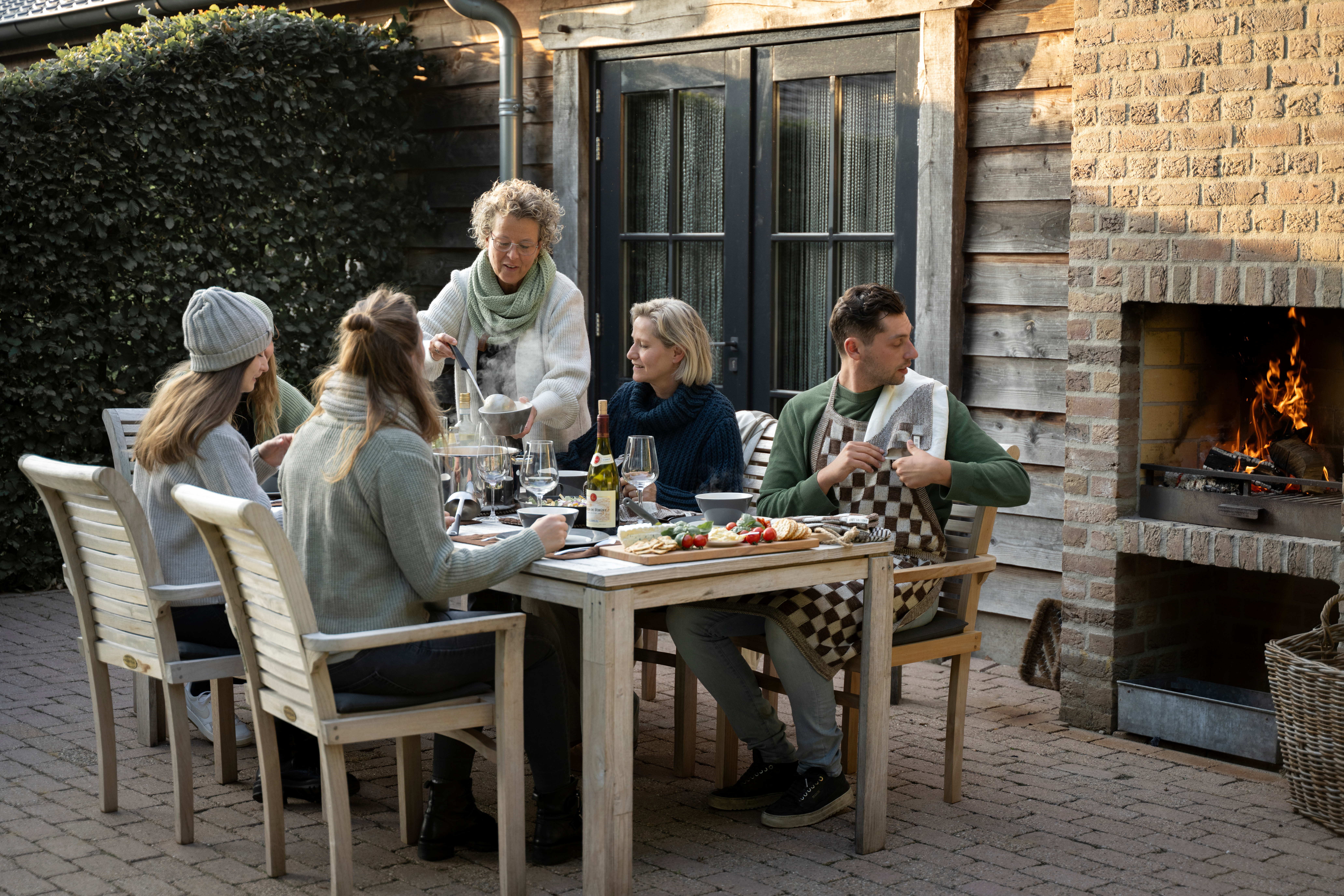 Apron Block Ecru/Chocolate