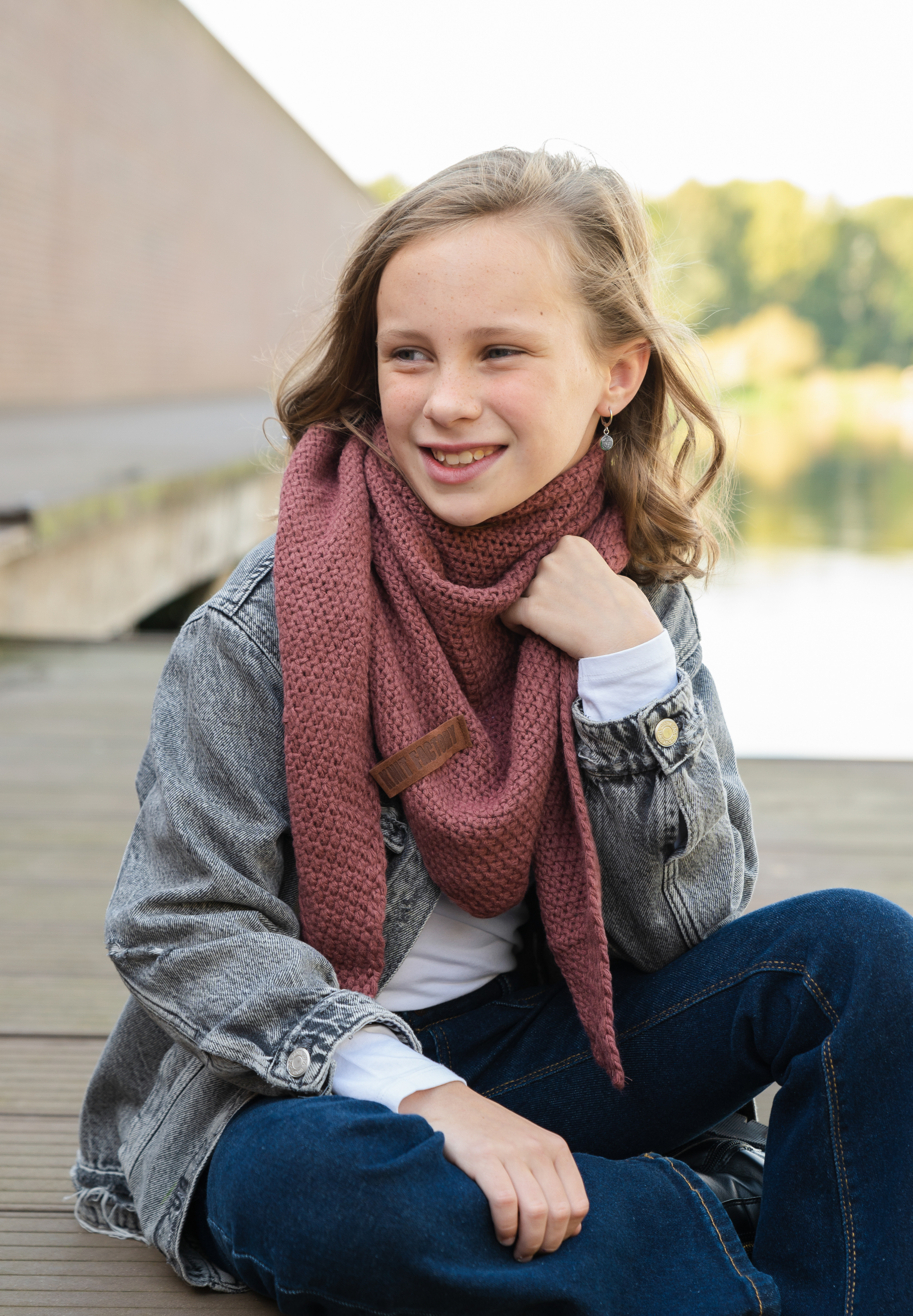 Coco Triangle Scarf Junior Stone Red