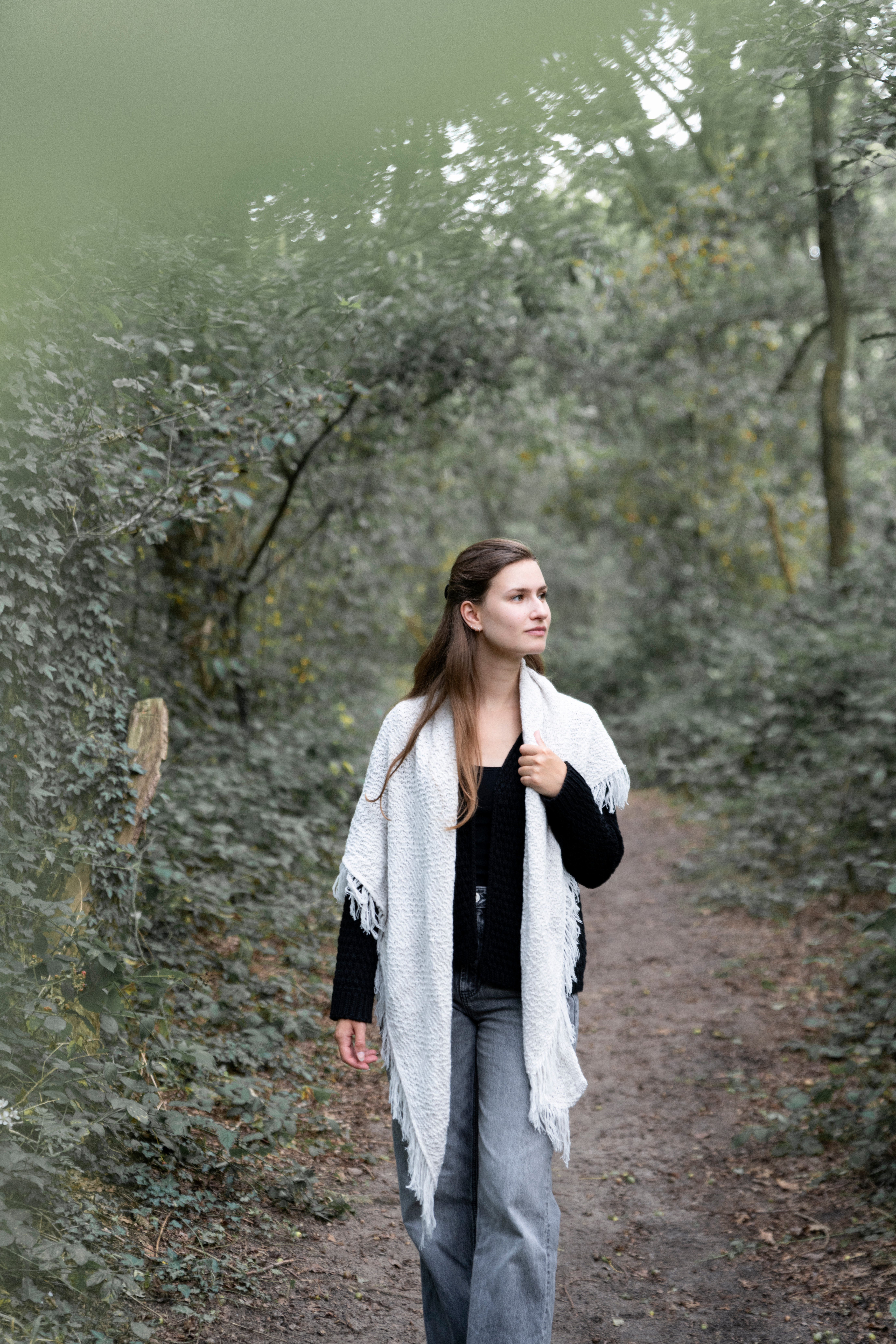 Amber Triangle Scarf Anthracite