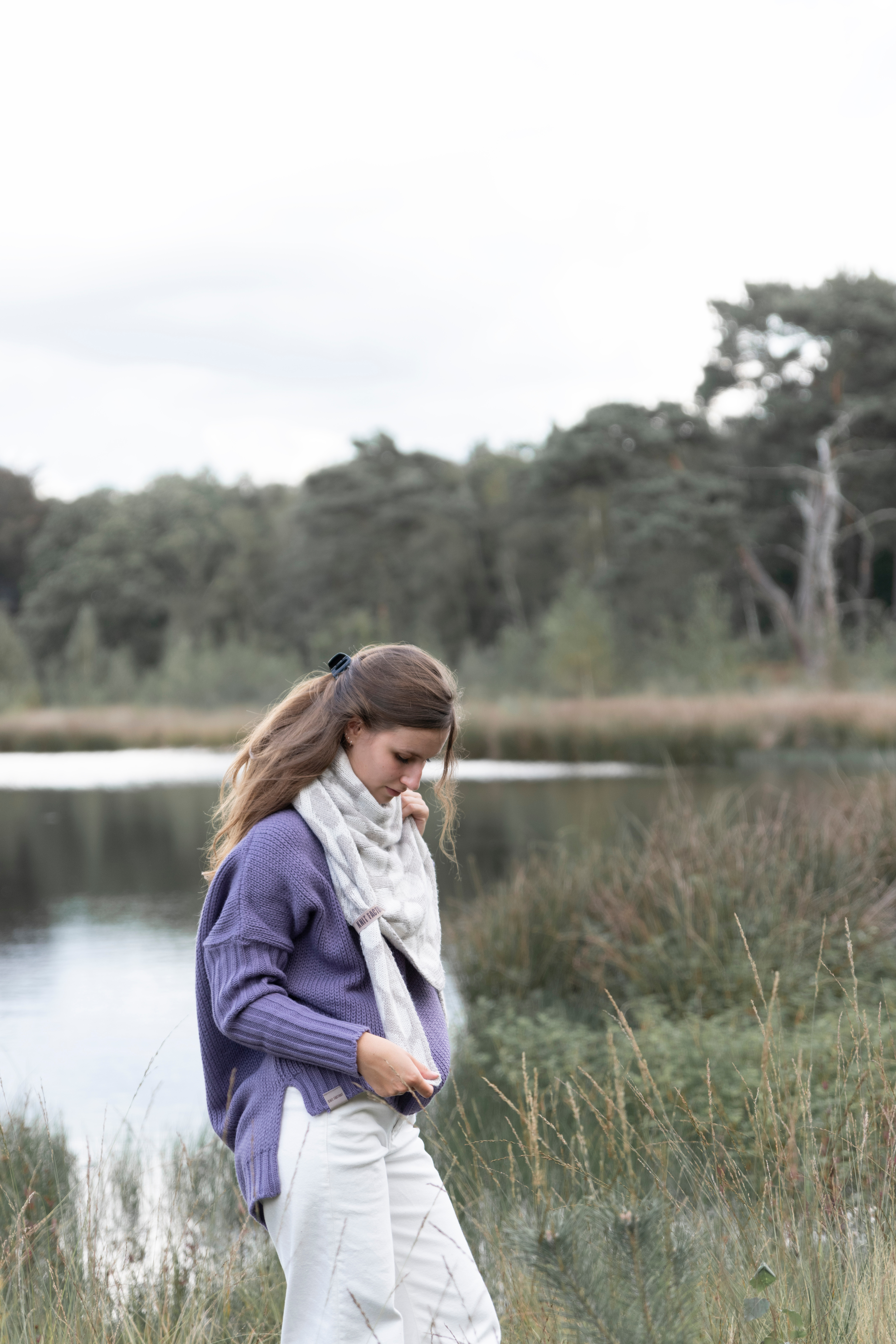 Liva Triangle Scarf Black/Anthracite