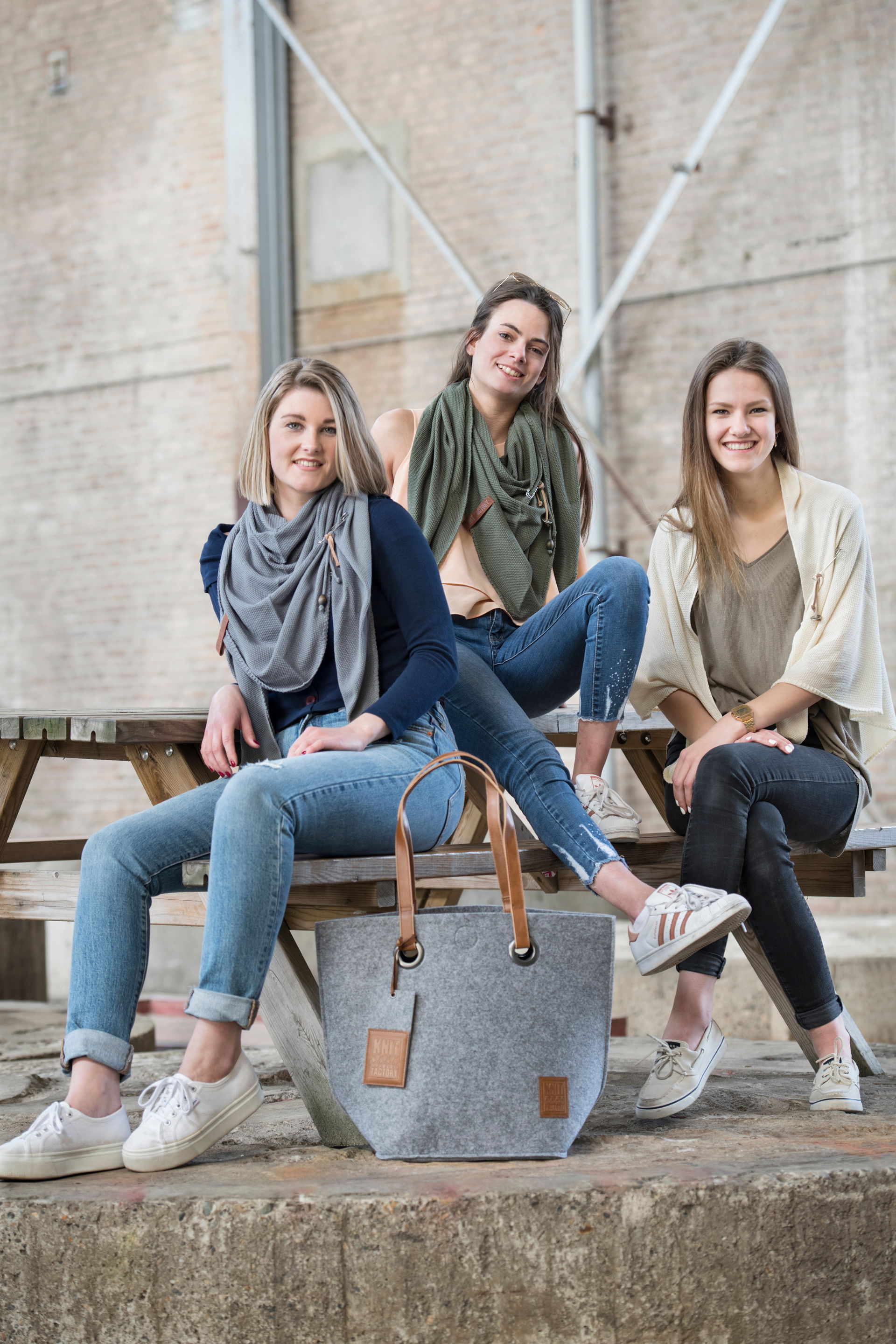 Lola Omslagdoek Granit