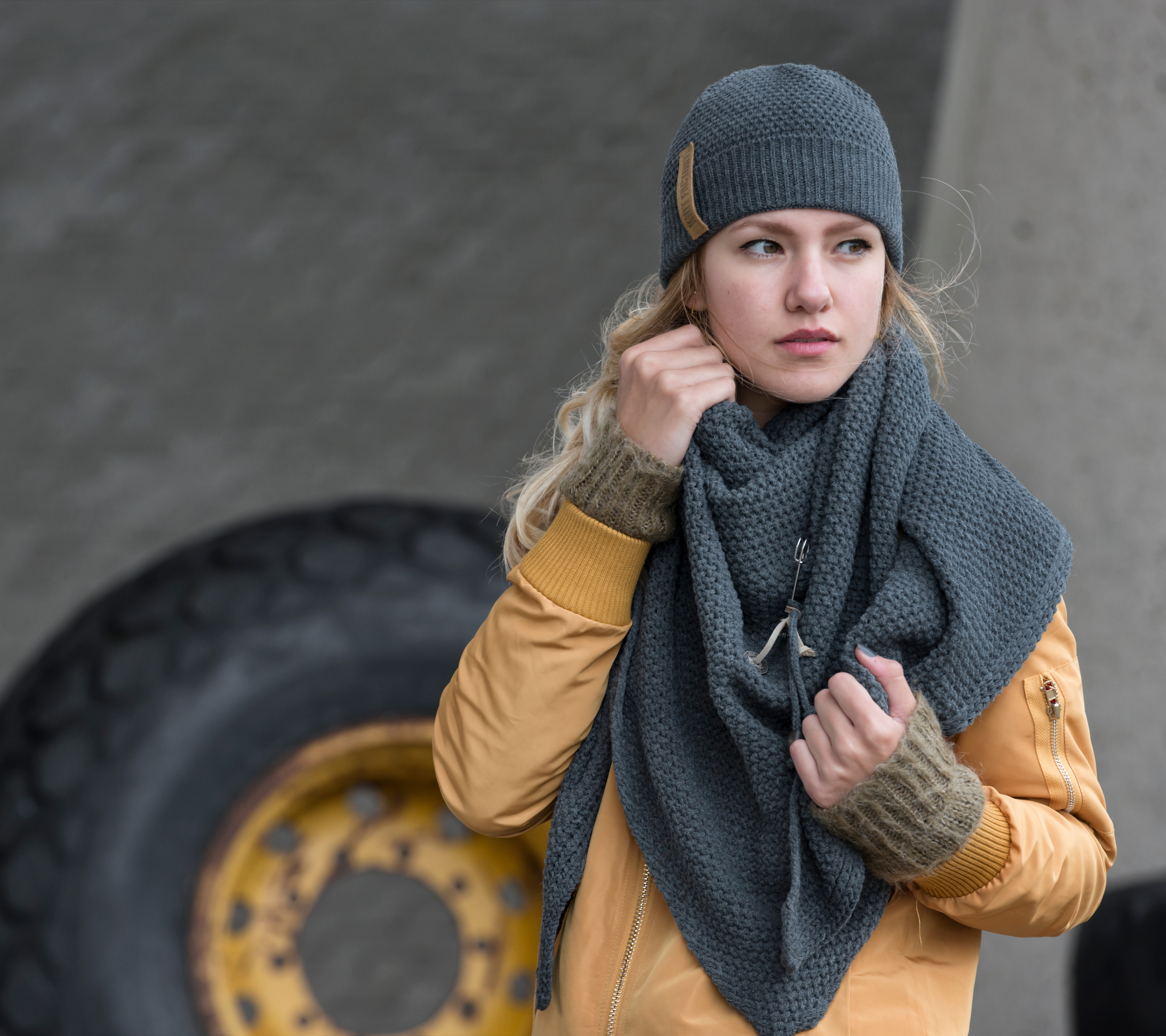 Coco Triangle Scarf Terra