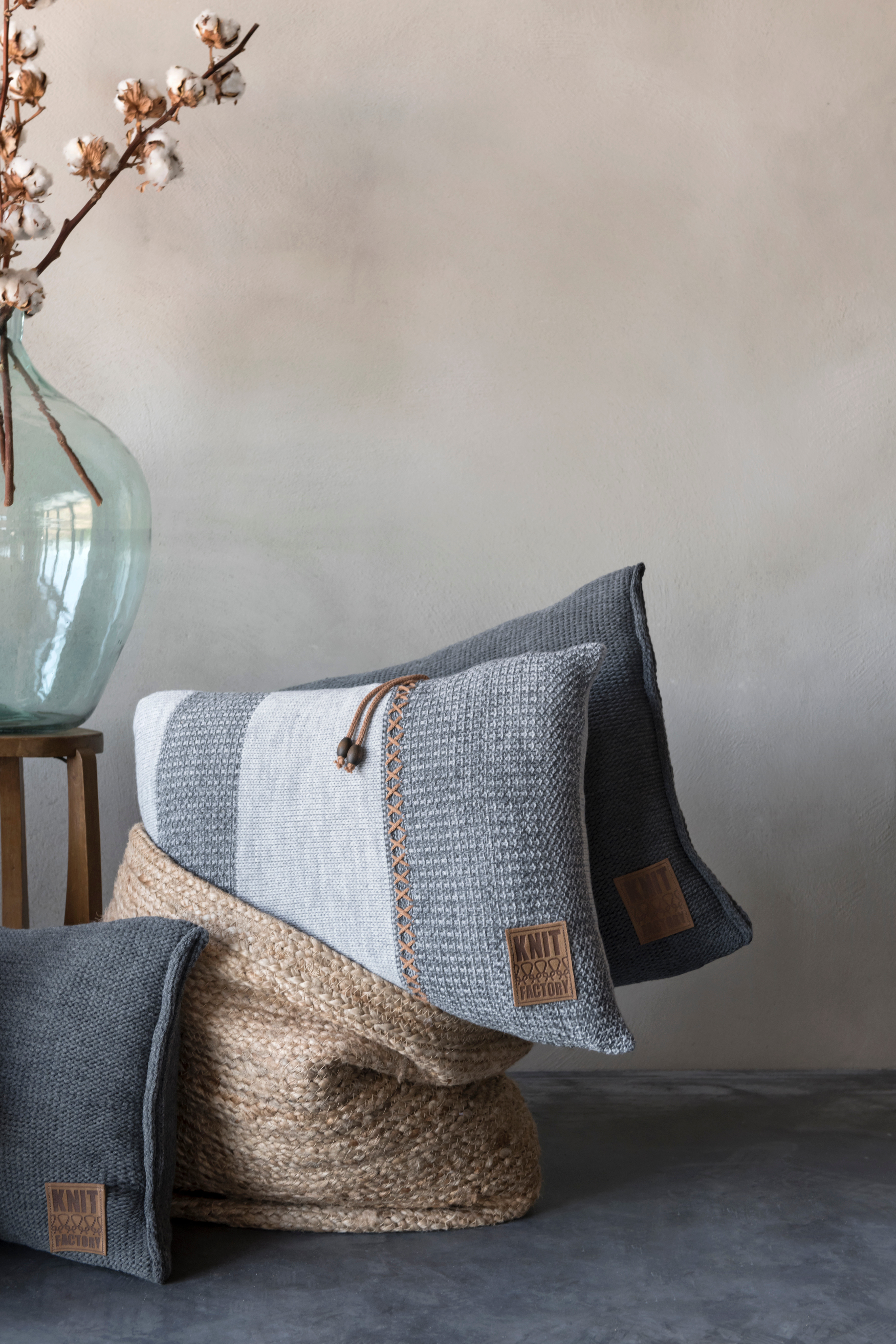 Roxx Kussen Licht Grijs/Antraciet - 60x40