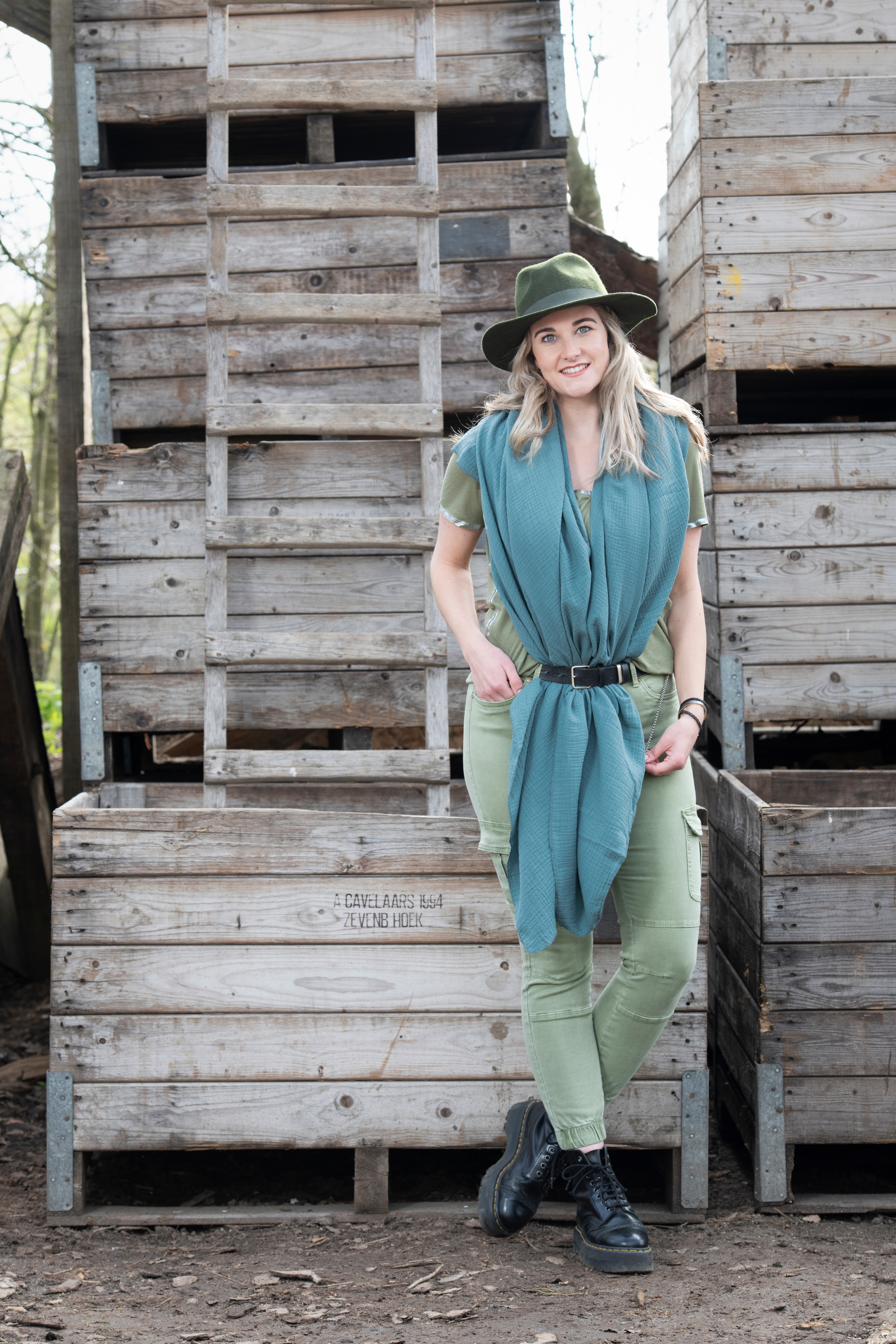 Liv Pareo - XL Scarf - Beach cloth Ochre