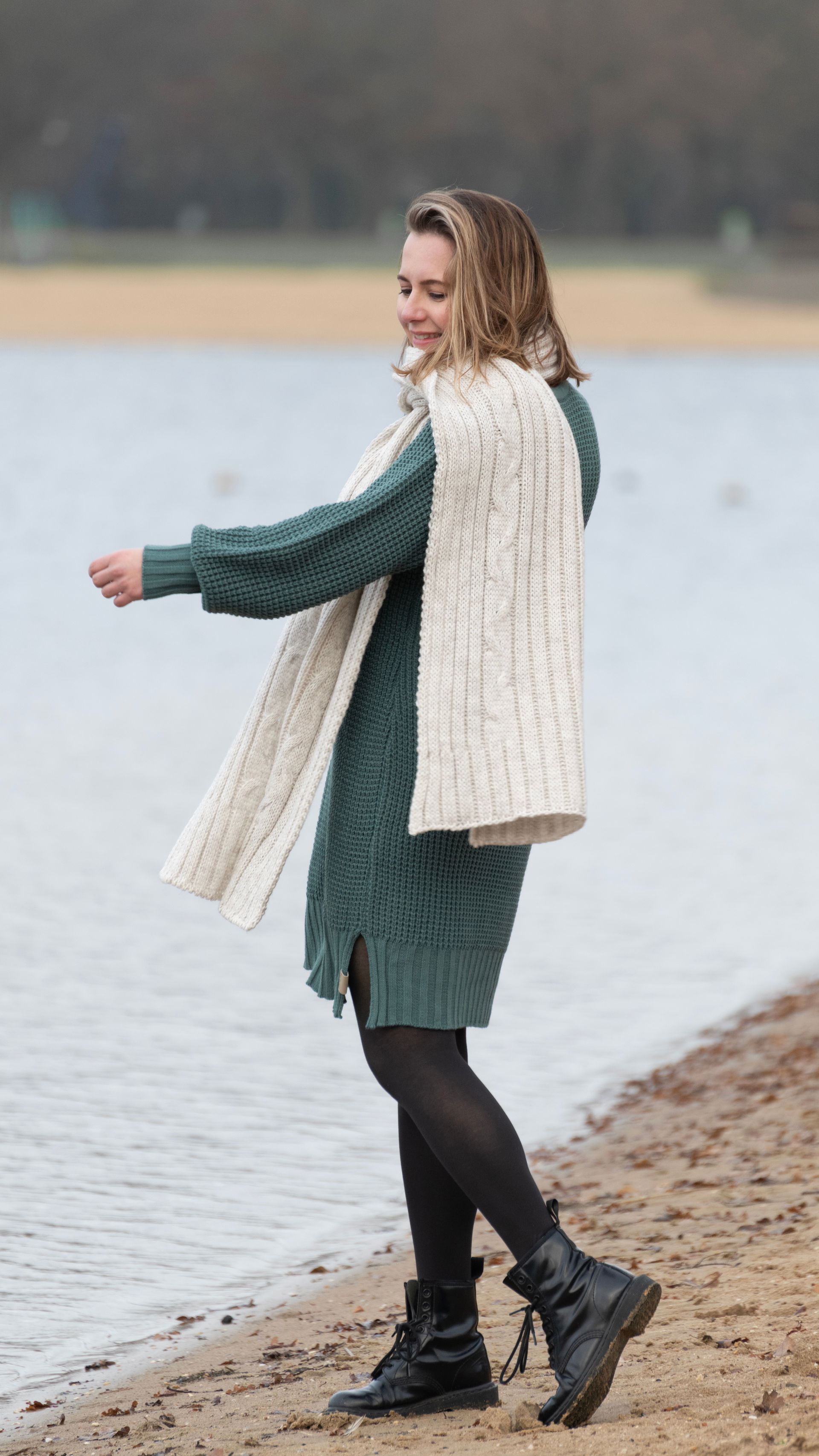 Robin Gebreide Jurk Stone Red - 40/42 - V-hals