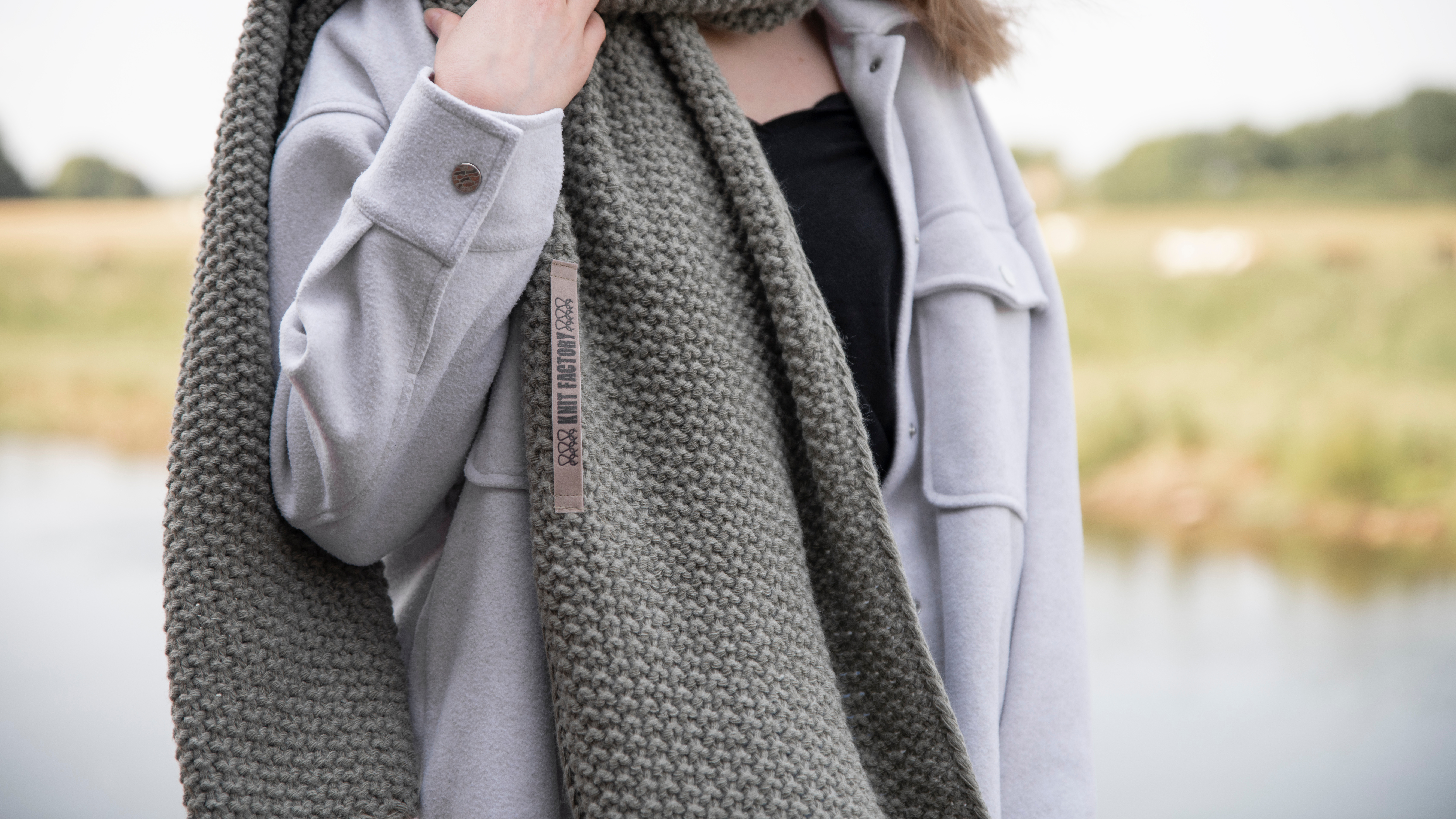 Carry Schal Beige
