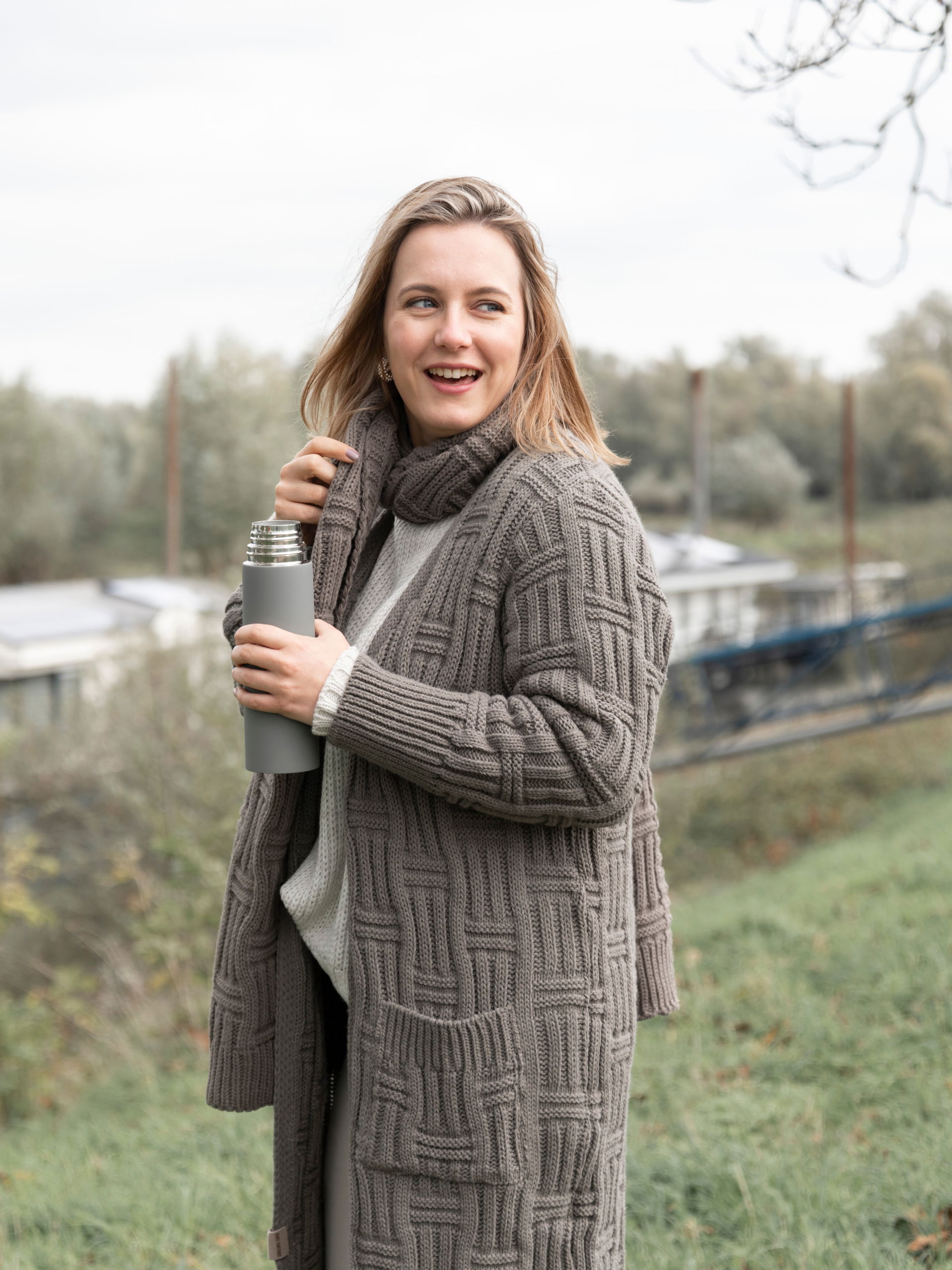 Bobby Lang Gebreid Vest Cappuccino - 40/42 - Met steekzakken