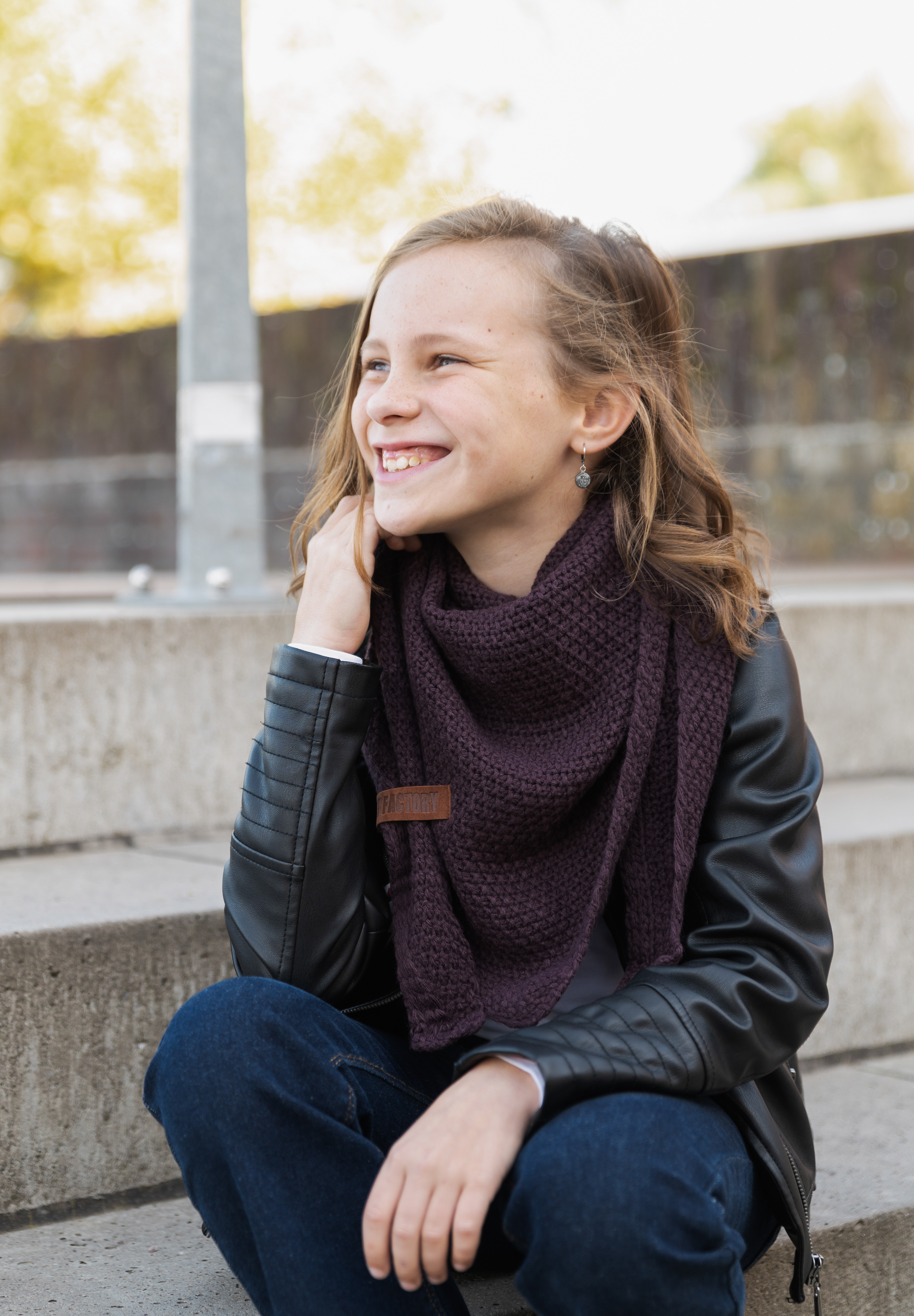 Coco Triangle Scarf Junior Aubergine