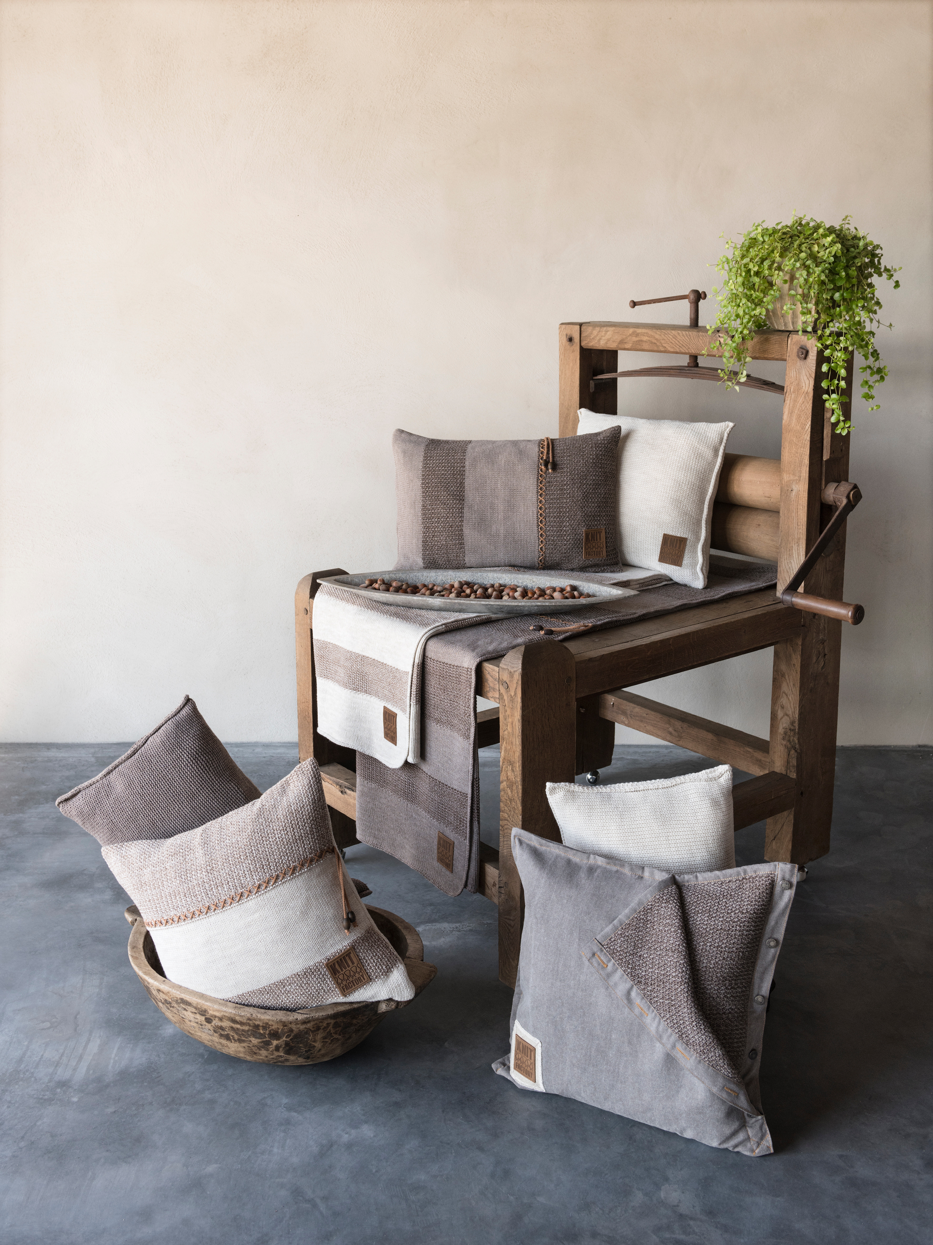 Uni Kissen Beige - 60x40