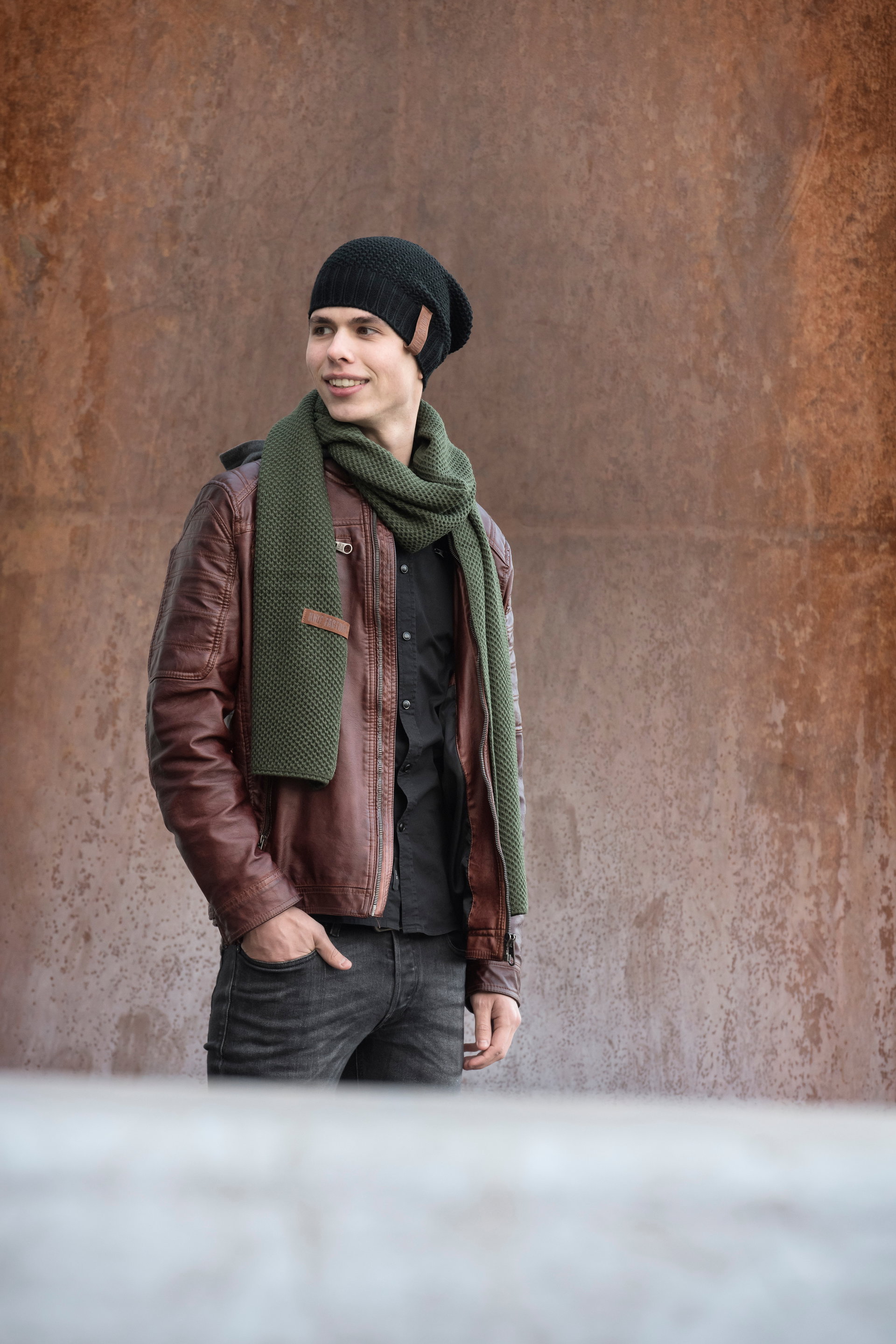 Coco Beanie Stone Red