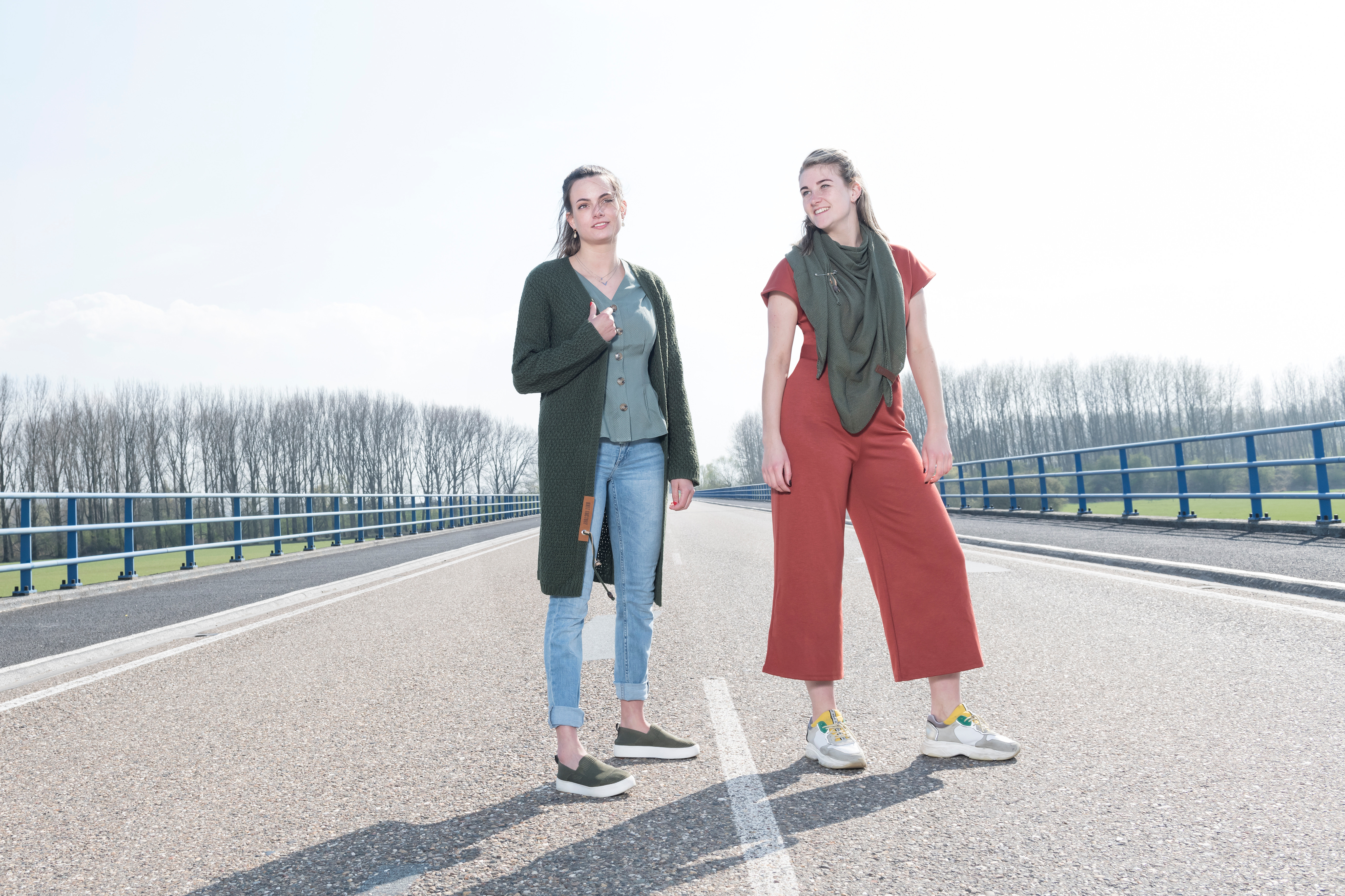 Luna Long Knitted Cardigan Khaki - 36/38 Luna Long Knitted Cardigan Khaki - 36/38