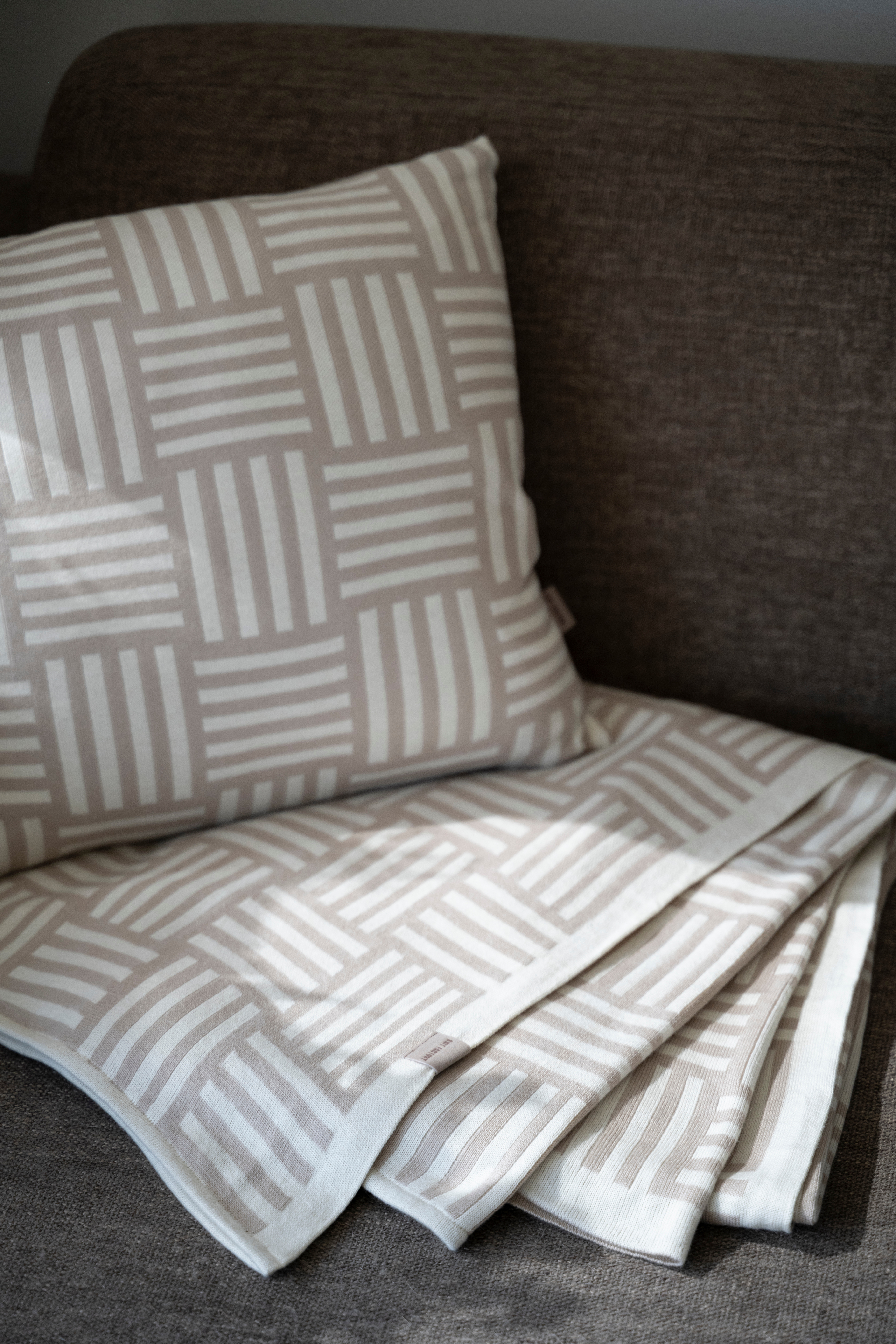 Dash Plaid Ecru/Leinen