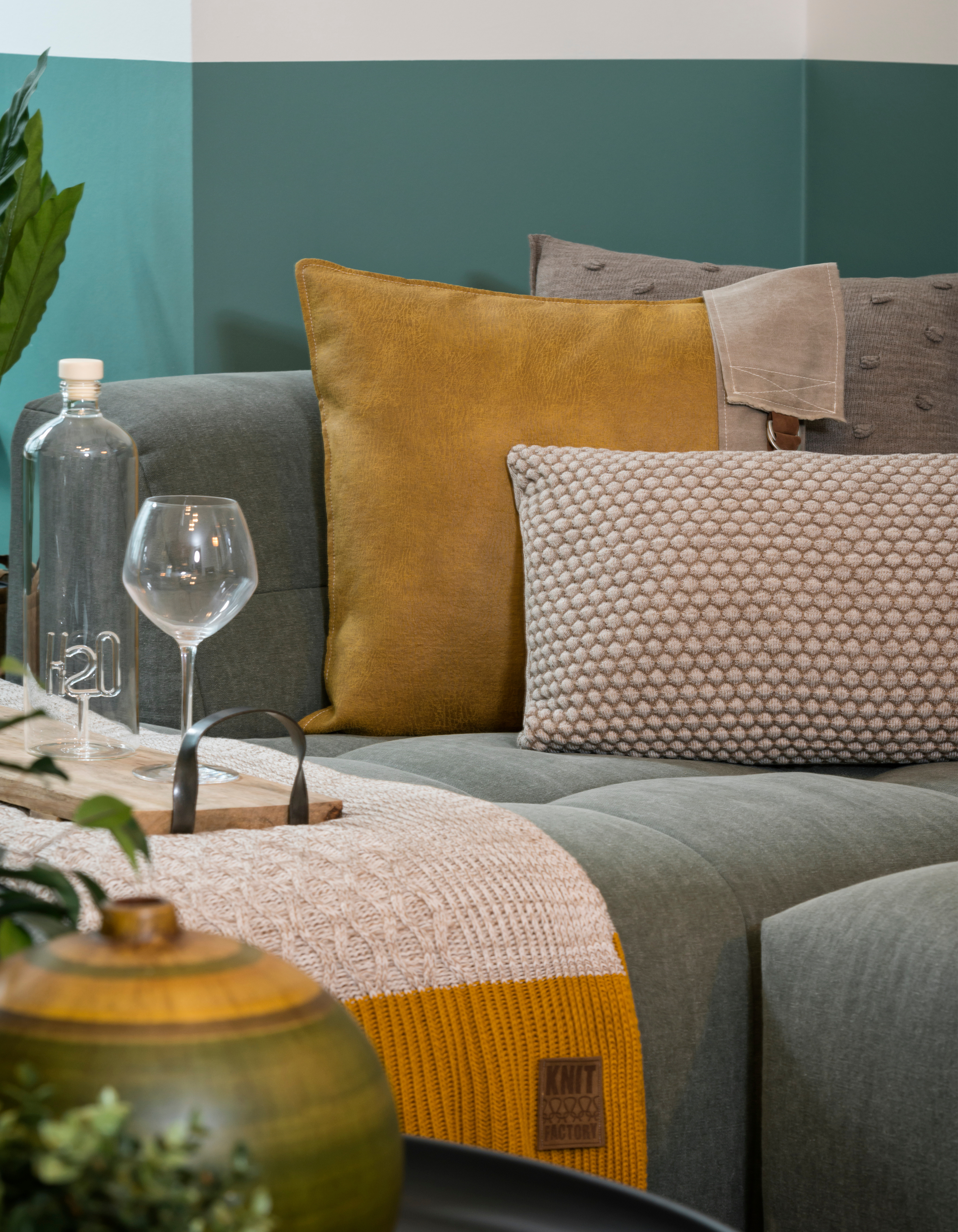 Juul Cushion Marron/Beige - 60x40