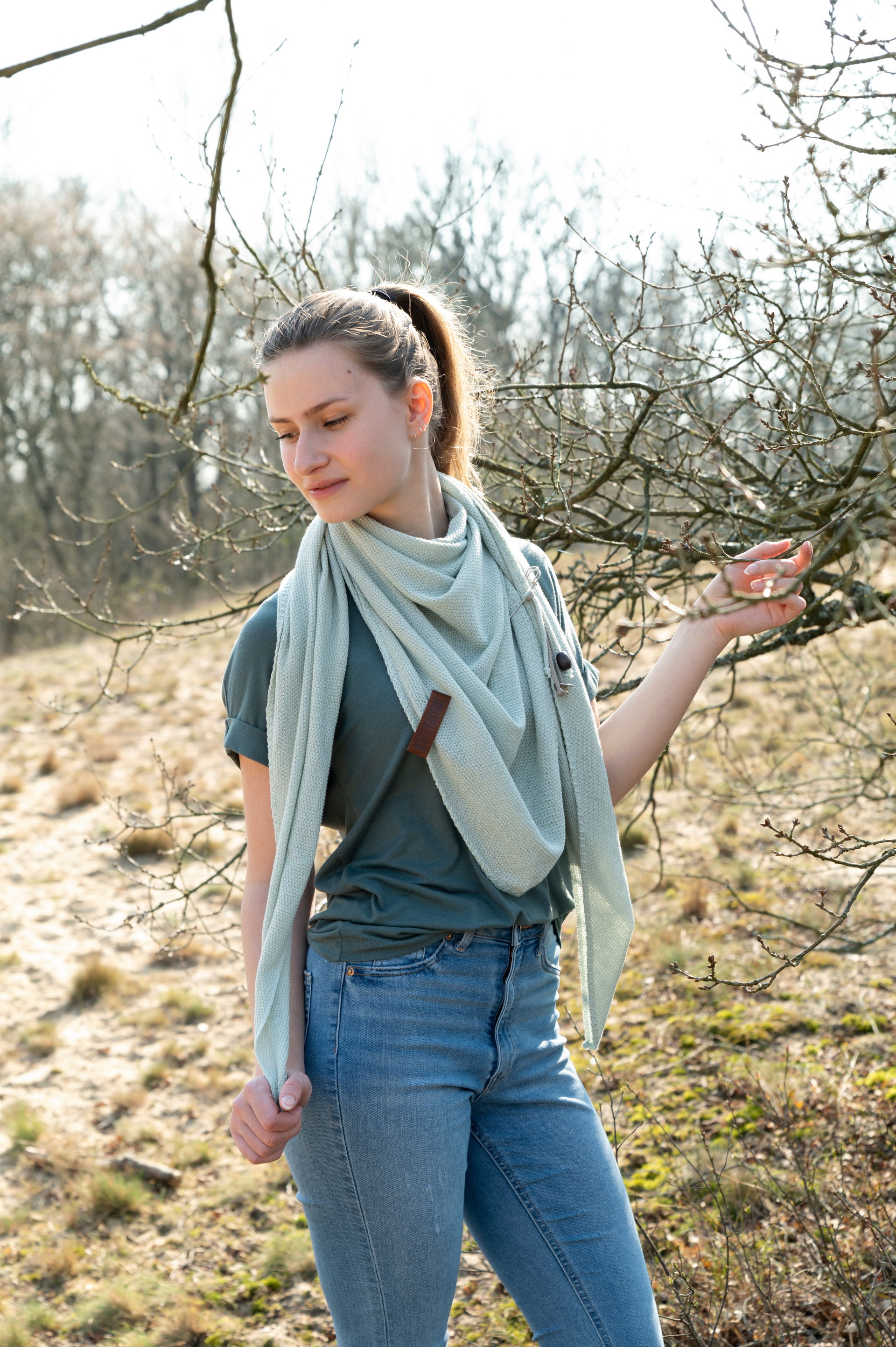 Lola Triangle Scarf Iced Green
