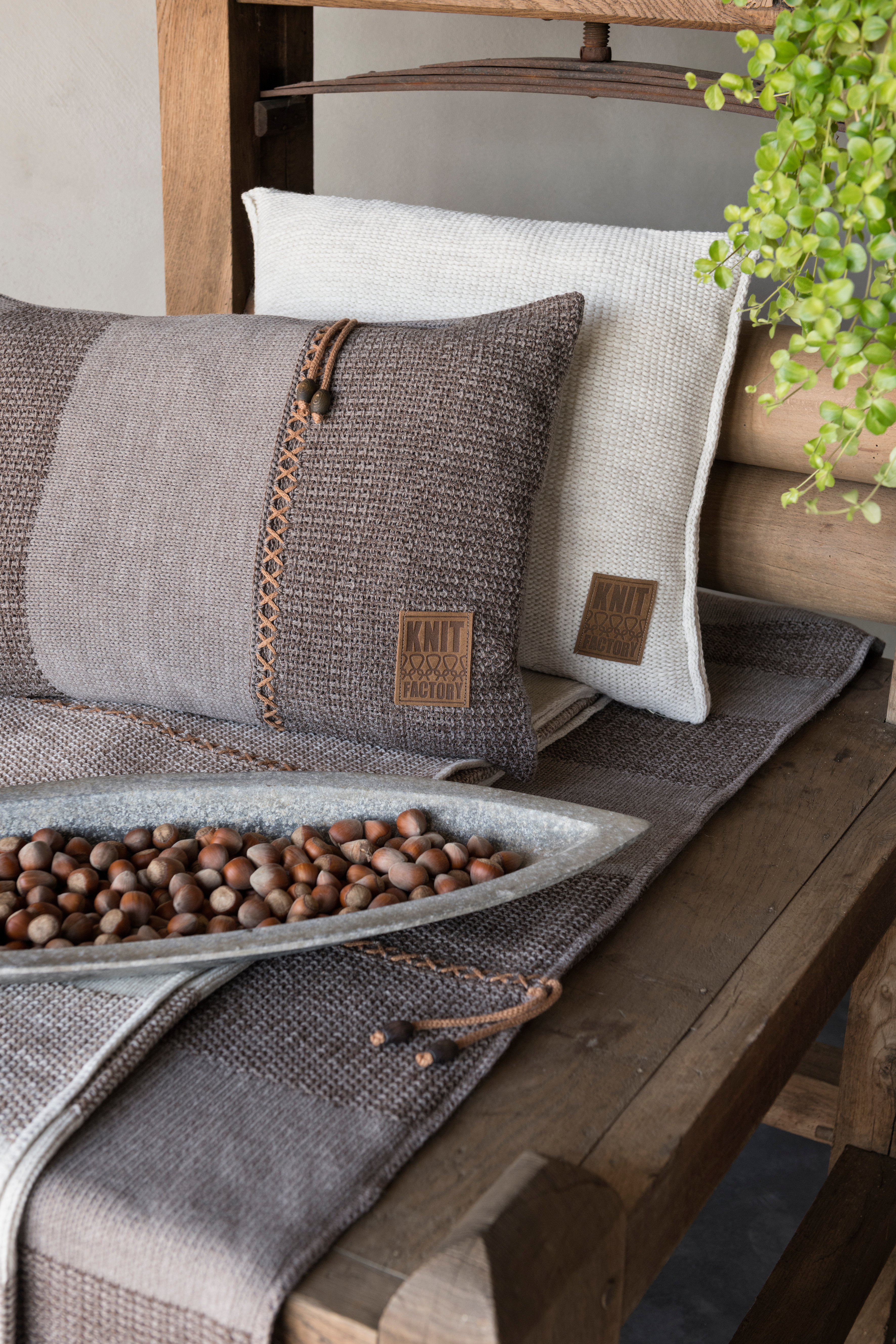 Uni Cushion Beige - 50x50