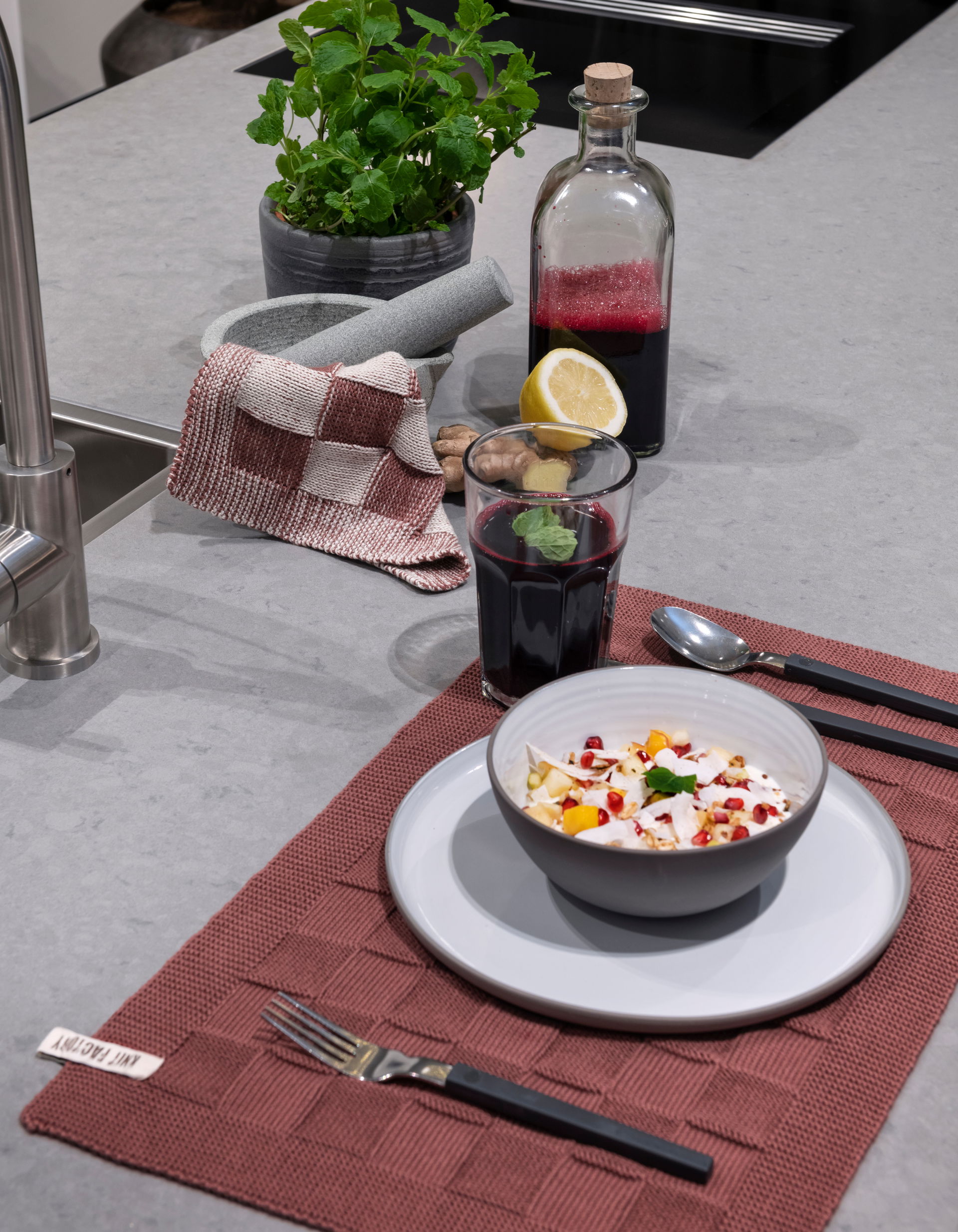 Placemat Uni Stone Red