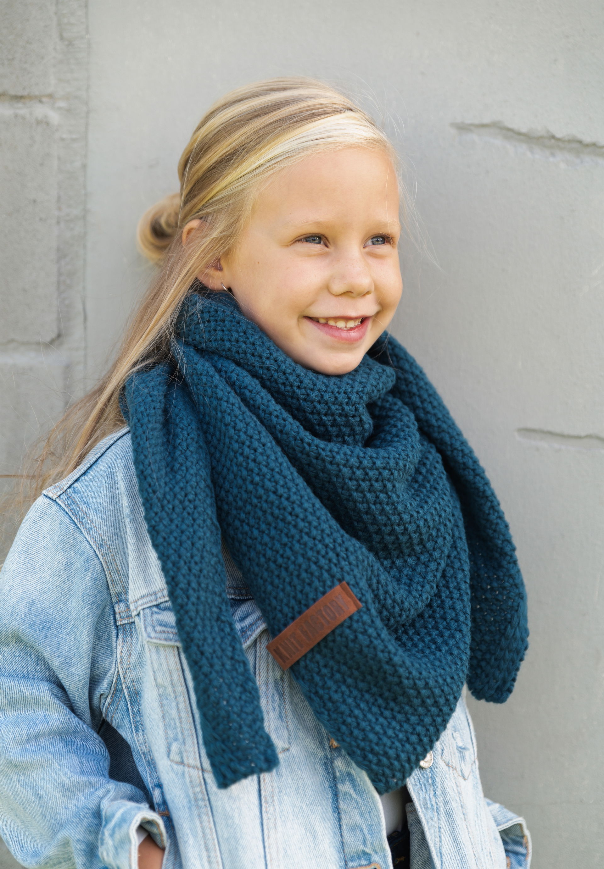 Coco Triangle Scarf Junior Petrol