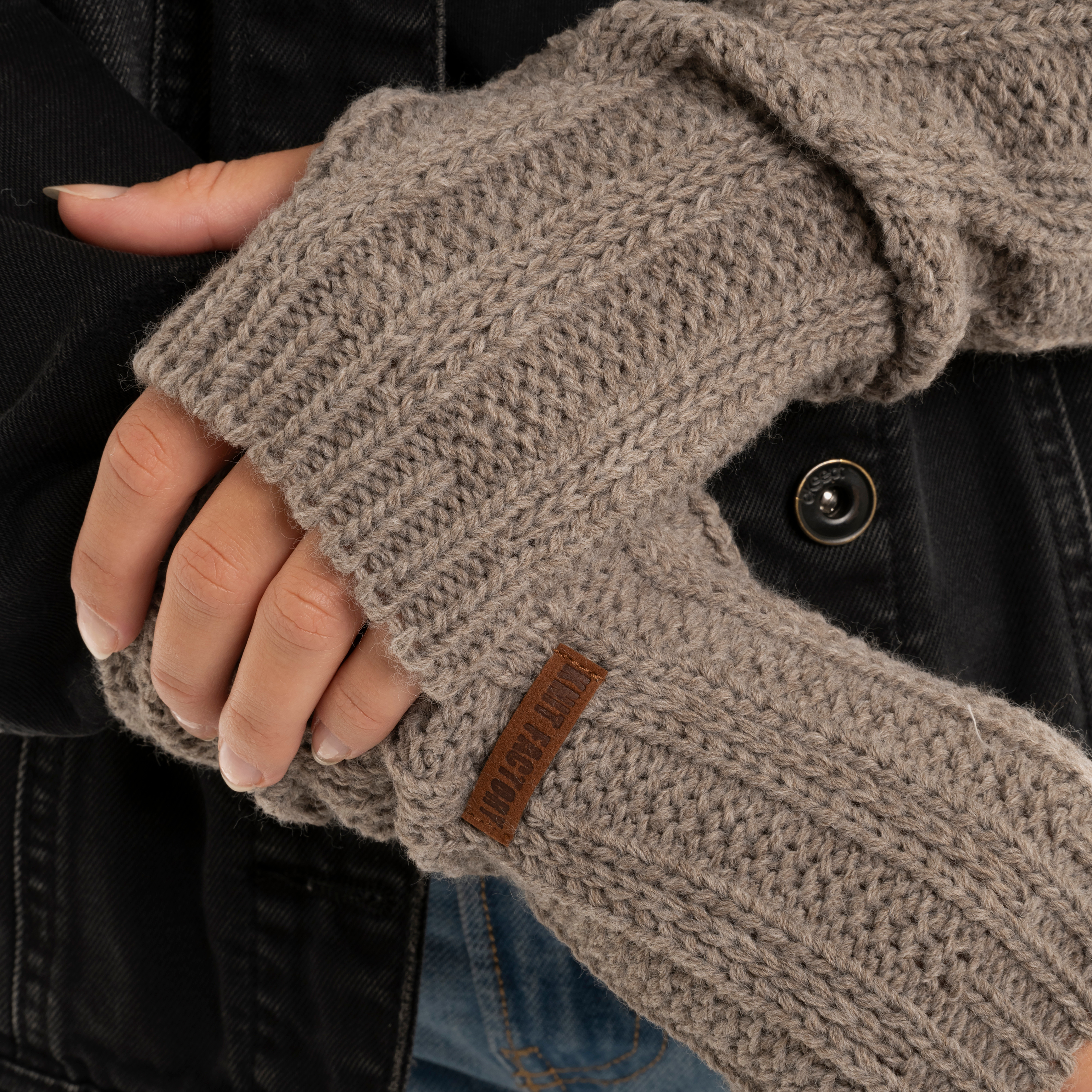 Nica Armstulpen Marron