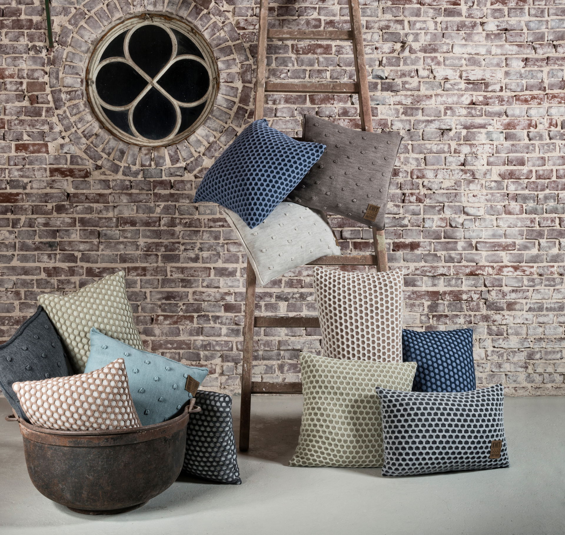 Mila Kussen Antraciet/Licht Grijs - 60x40