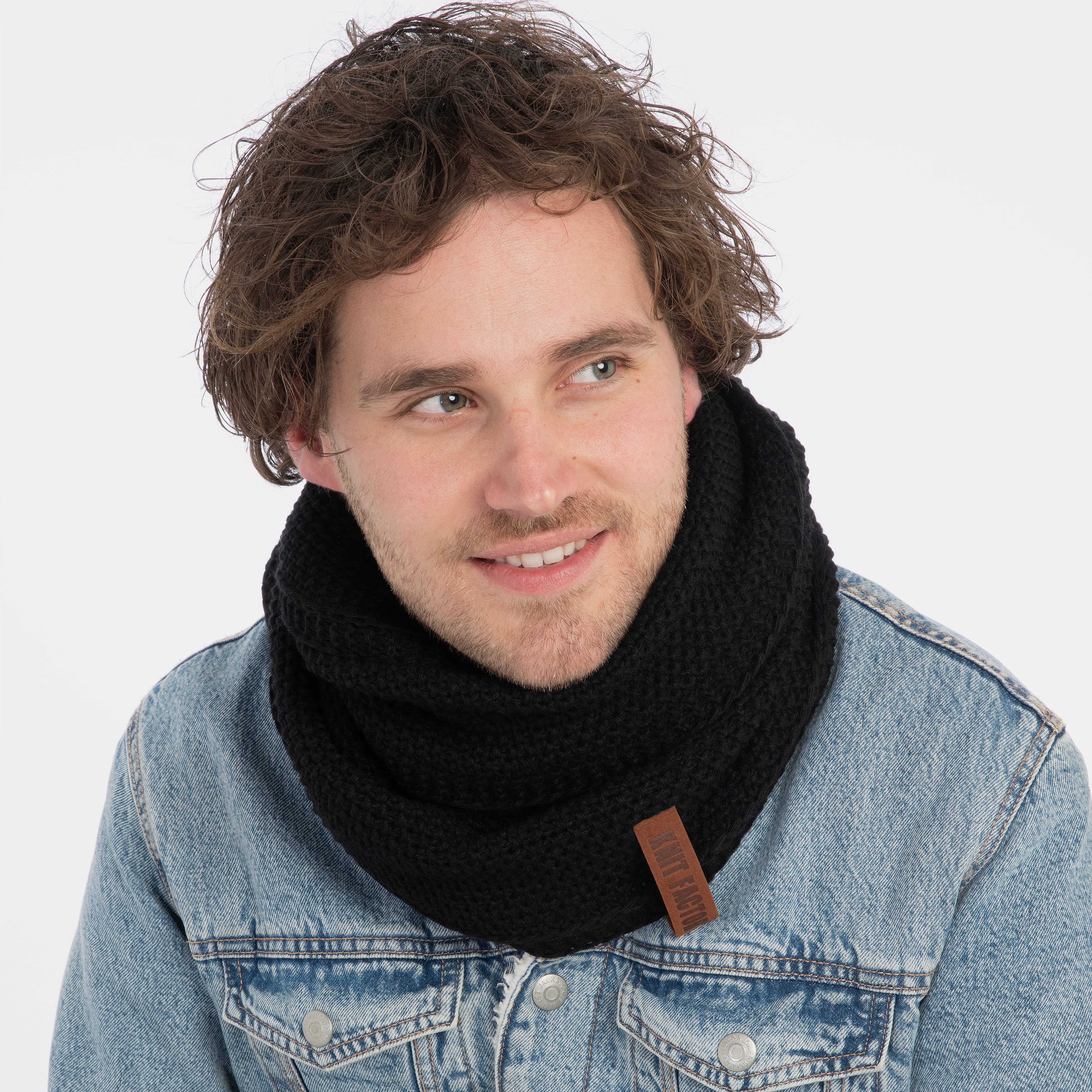 Coco Colsjaal Zwart
